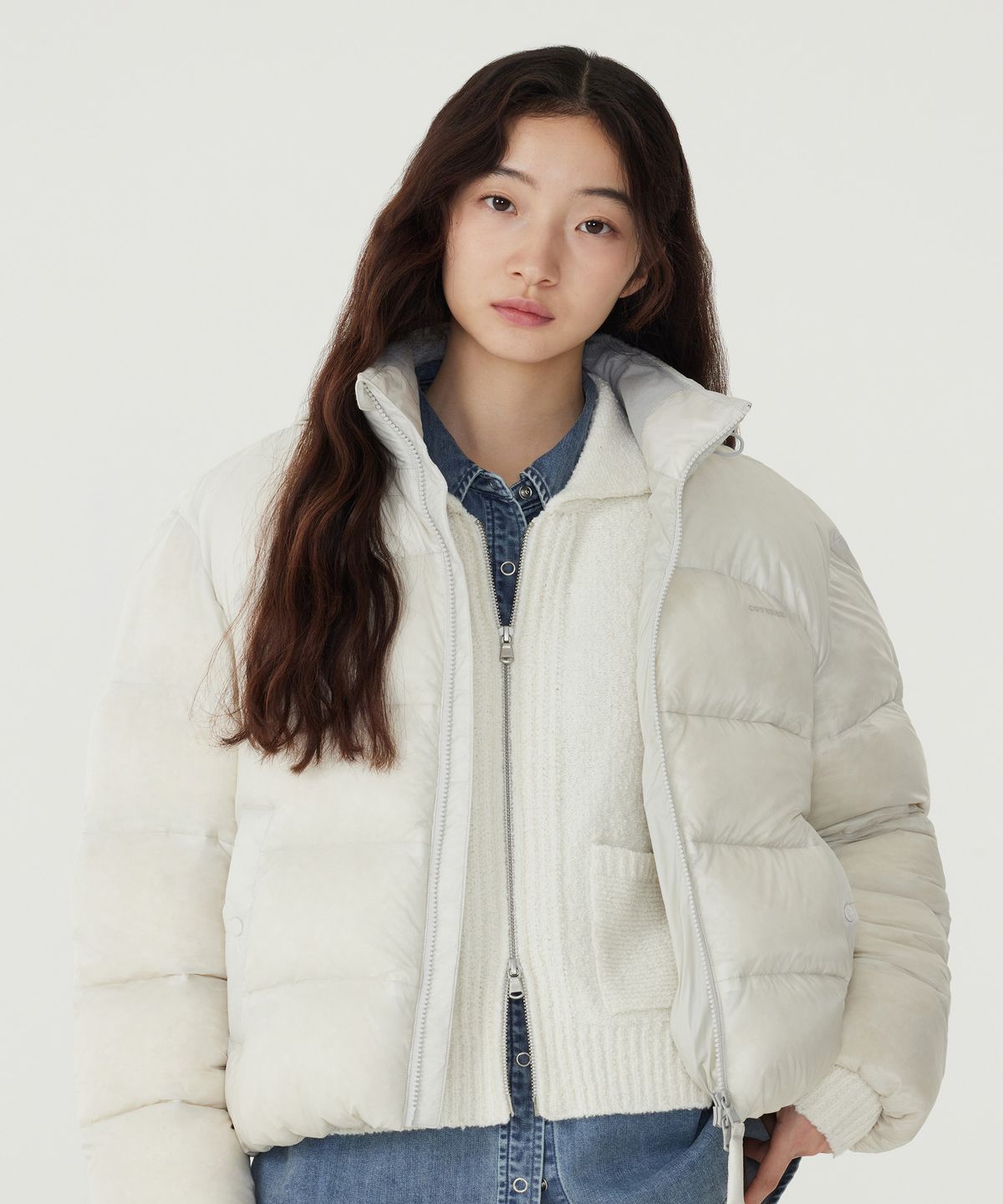 커버낫 우먼(COVERNAT WOMAN) 우먼 씨빅 RDS 시어 숏 푸퍼 Ecru