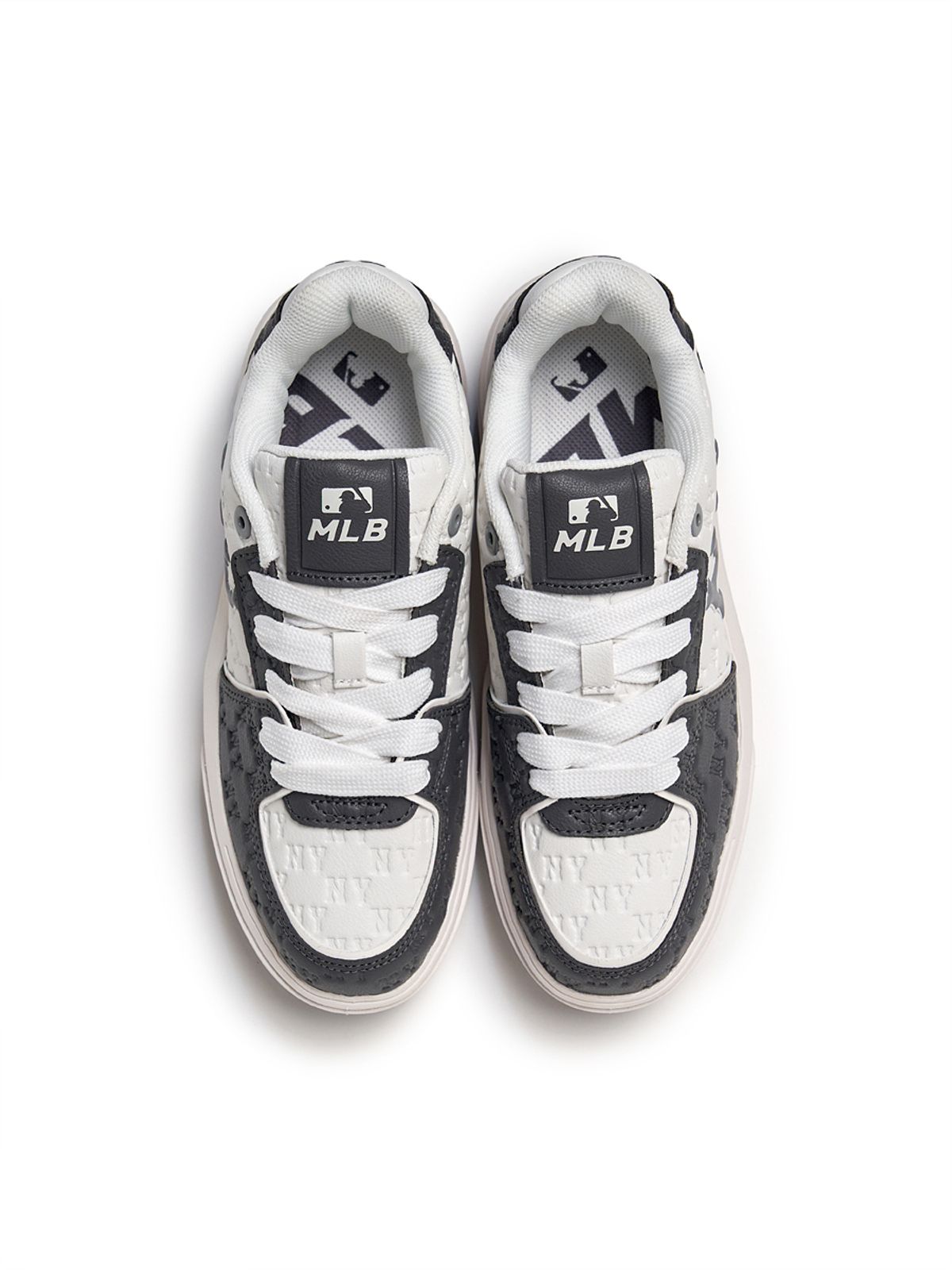 엠엘비(MLB) 청키라이너 엠보 모노그램 쿠퍼스 타운 NY (Charcoal Grey)
