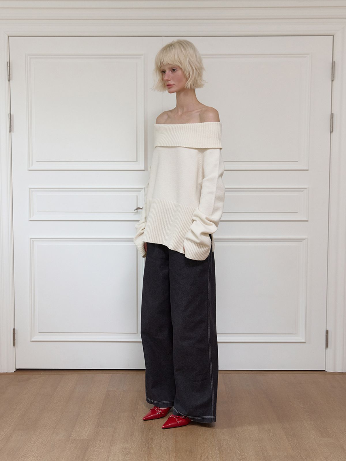 민더리(MEENDERI) FOLDED OFF-SHOULDER KNIT - IVORY