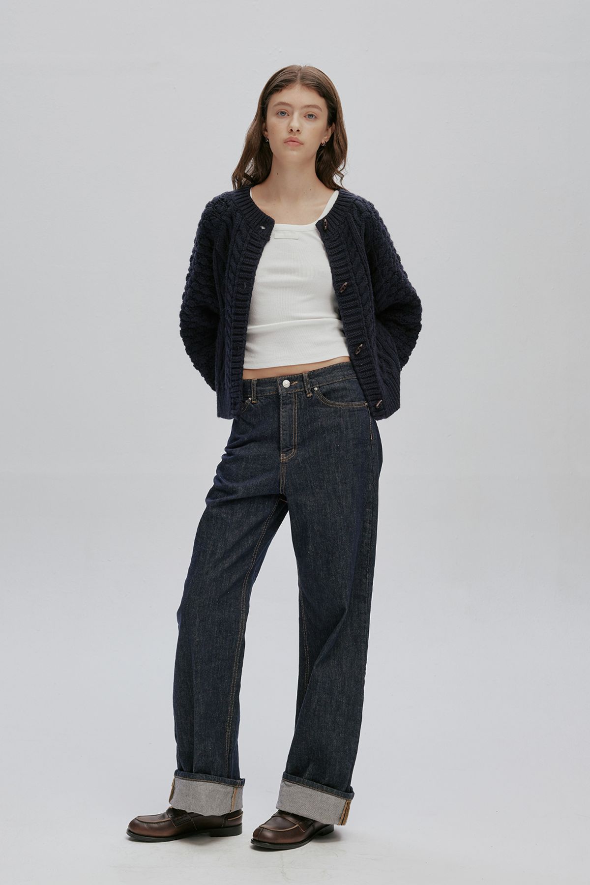 애프터아워즈(AFTERHOURS) COZY CABLE KNIT CARDIGAN (NAVY)