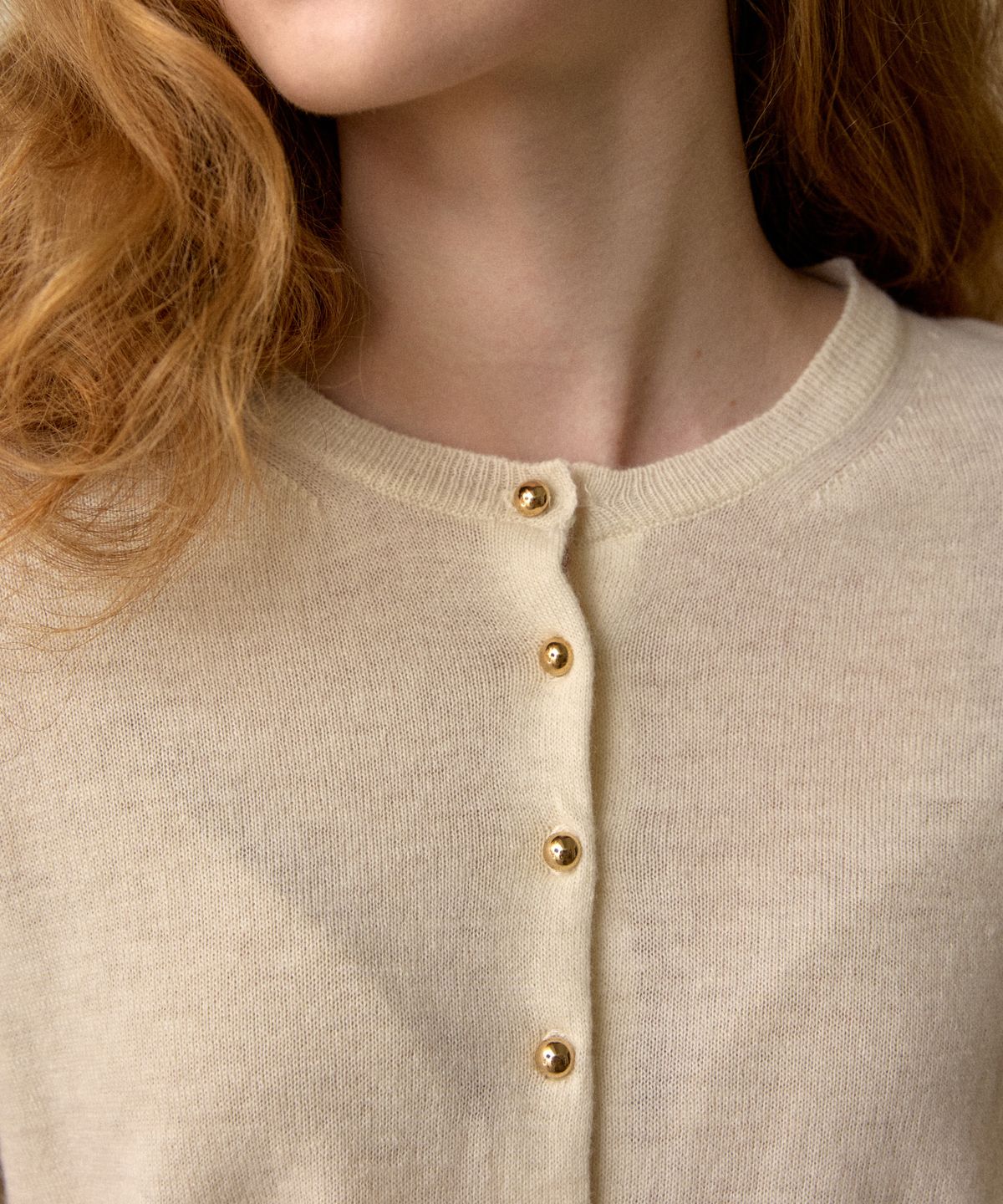 오픈도어스튜디오(OPENDOORSTUDIO) gold button cash cardigan ivory