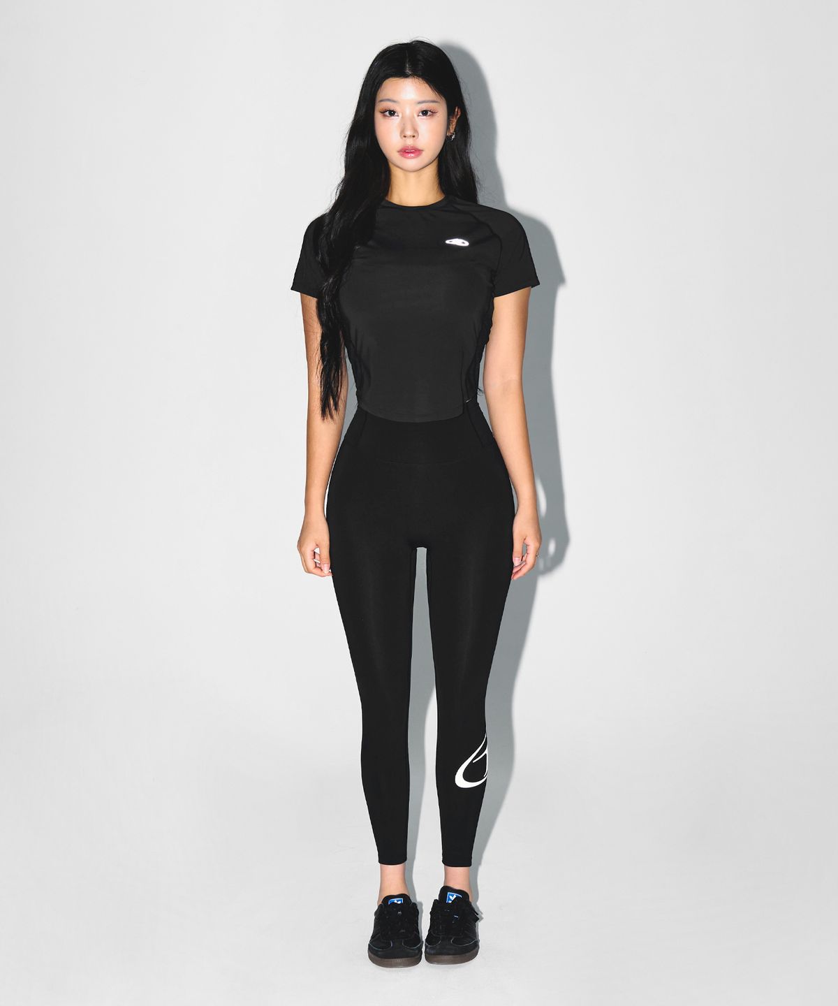 본투윈(BORN TO WIN) W SYMBOL B FLEECE LONG LEGGINGS [BLACK]