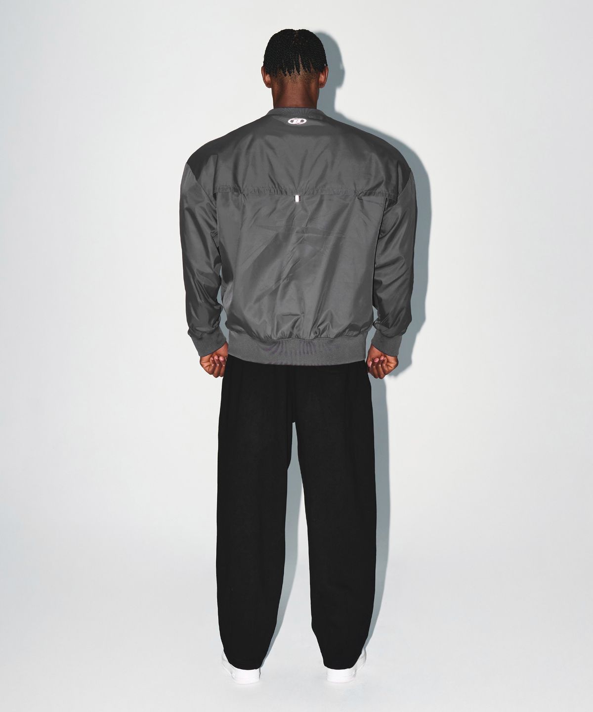 본투윈(BORN TO WIN) VENTILATION WOVEN PISTE [CHARCOAL]