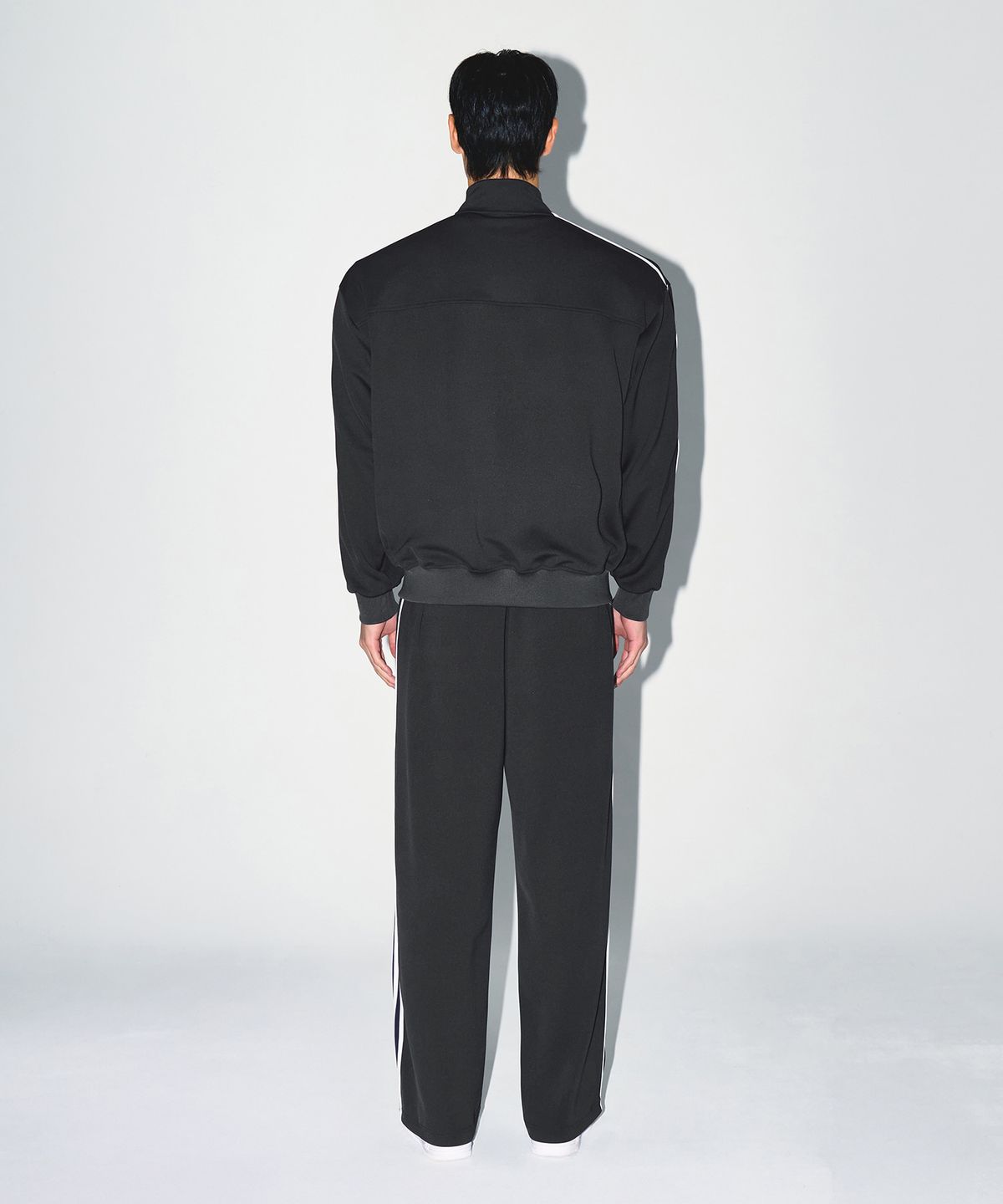 본투윈(BORN TO WIN) CHROME B JERSEY TRACK PANTS [CHARCOAL]