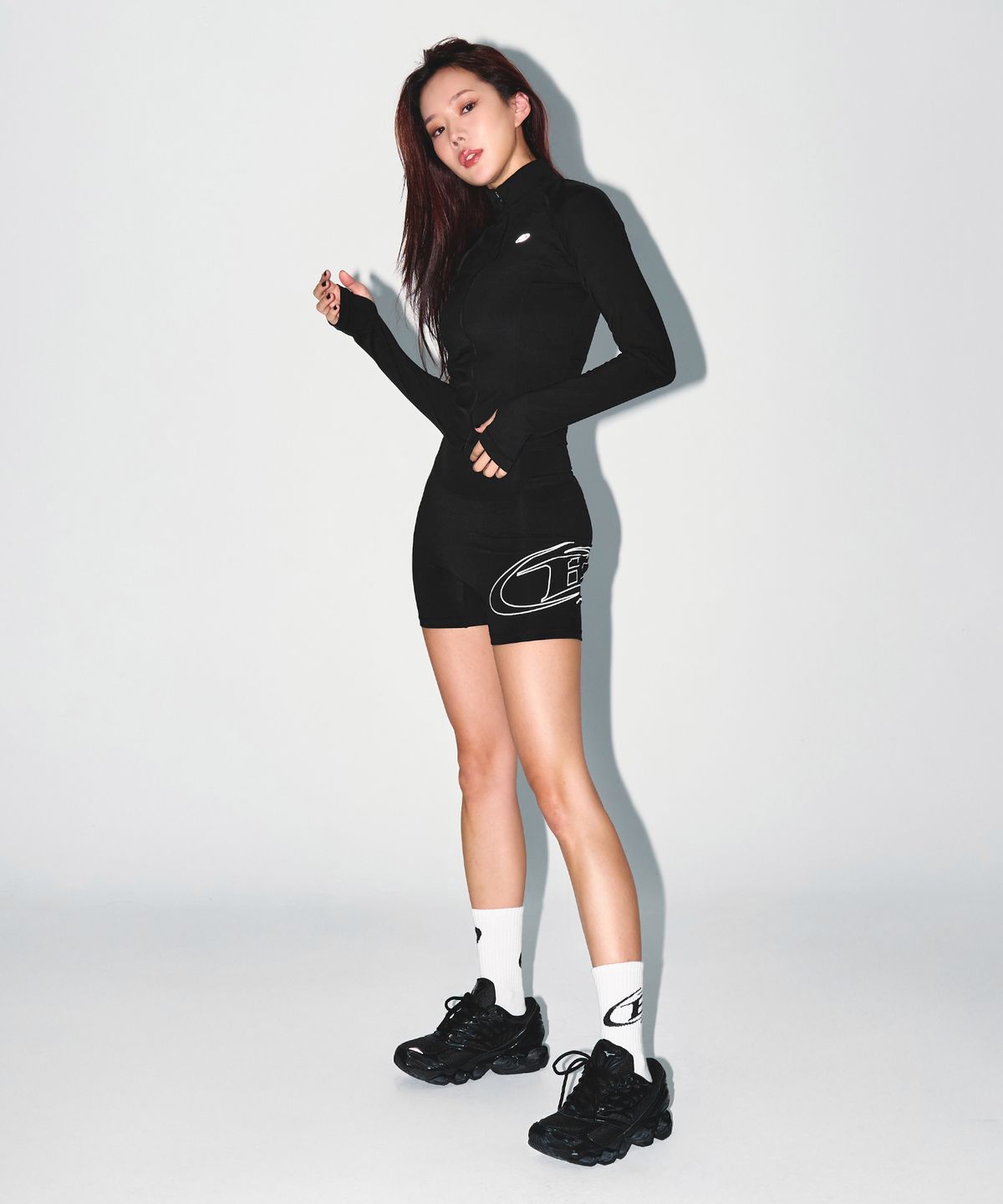 본투윈(BORN TO WIN) W STROKE B 3.5 BIKER SHORTS [BLACK]