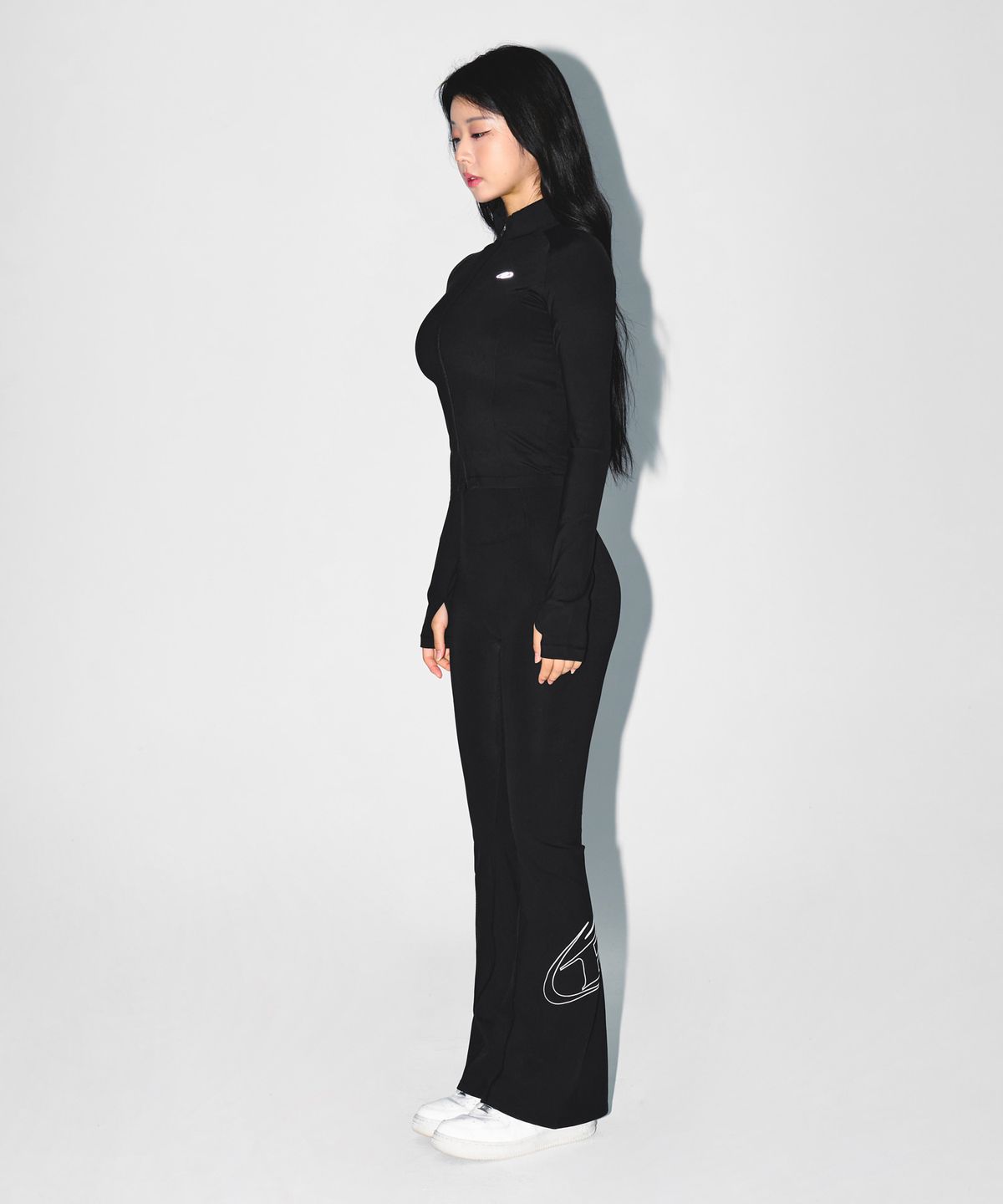 본투윈(BORN TO WIN) W COMPRESSION FULL ZIP UP JACKET [BLACK]