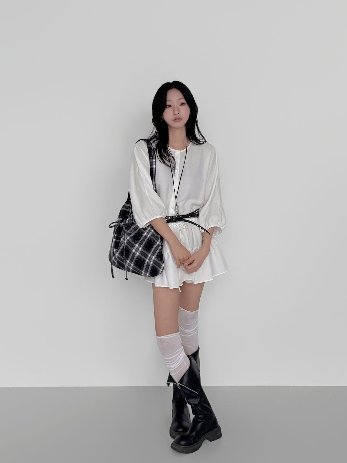어틸스튜디오(ATIL STUDIO) 코지 체크 숄더백 _검정