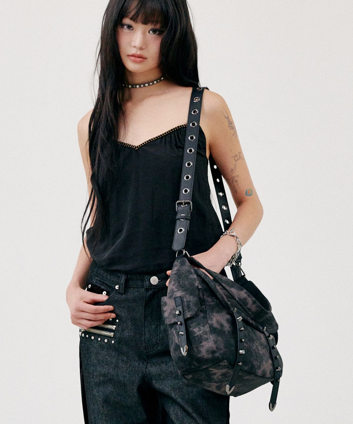 닐링(NILLRING) 11AM30 Stud shoulder bag _ Burgundy