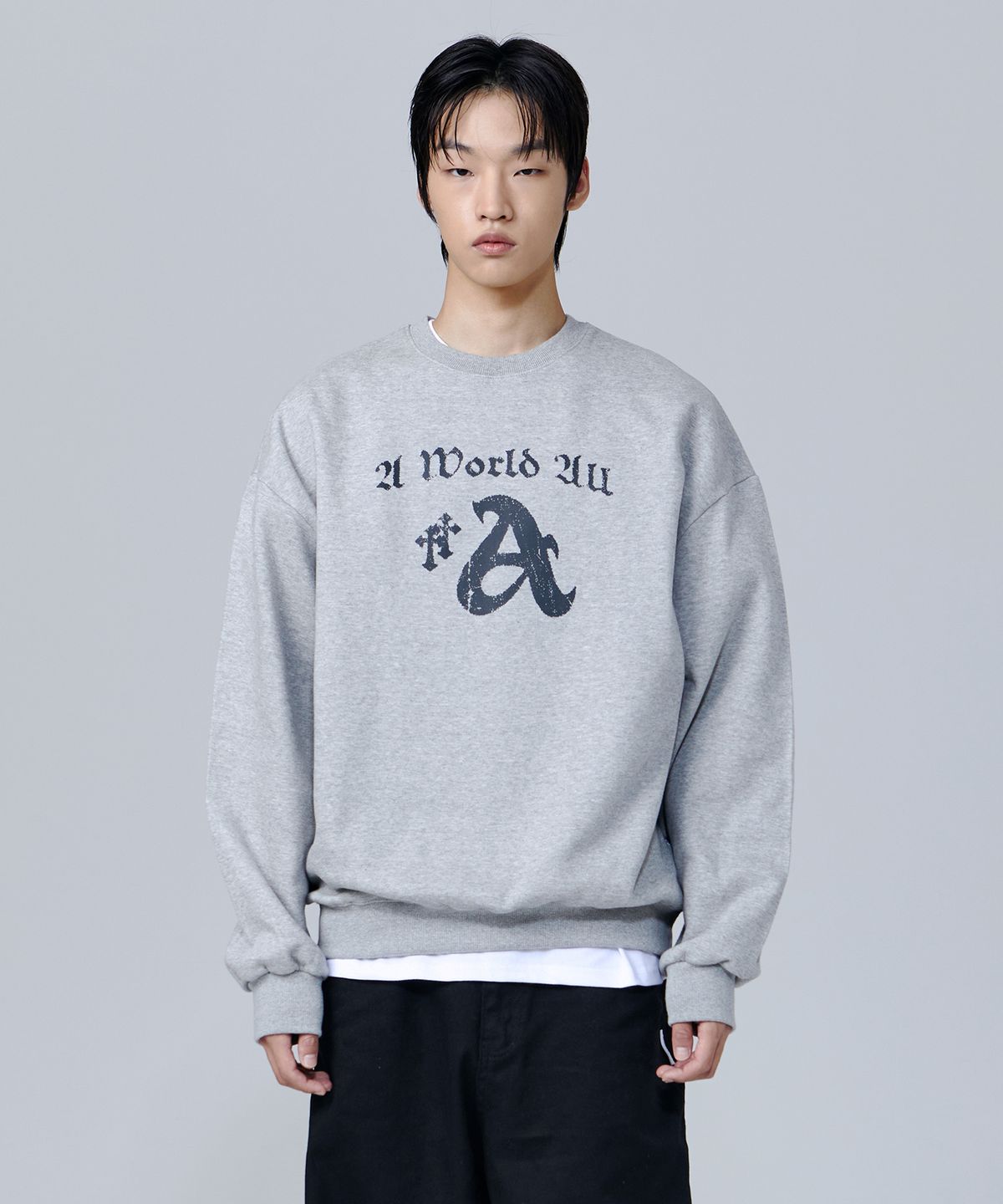 어 월드 올(A WORLD ALL) SIGNATURE ARCH 오버핏 맨투맨(SAMAWA-0002)
