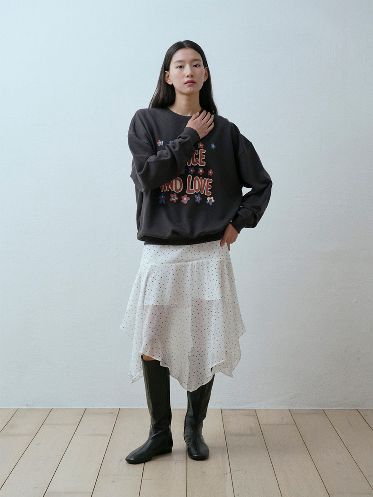 웨이브유니온(WAVE UNION) Peace and love Sweatshirt charcoal