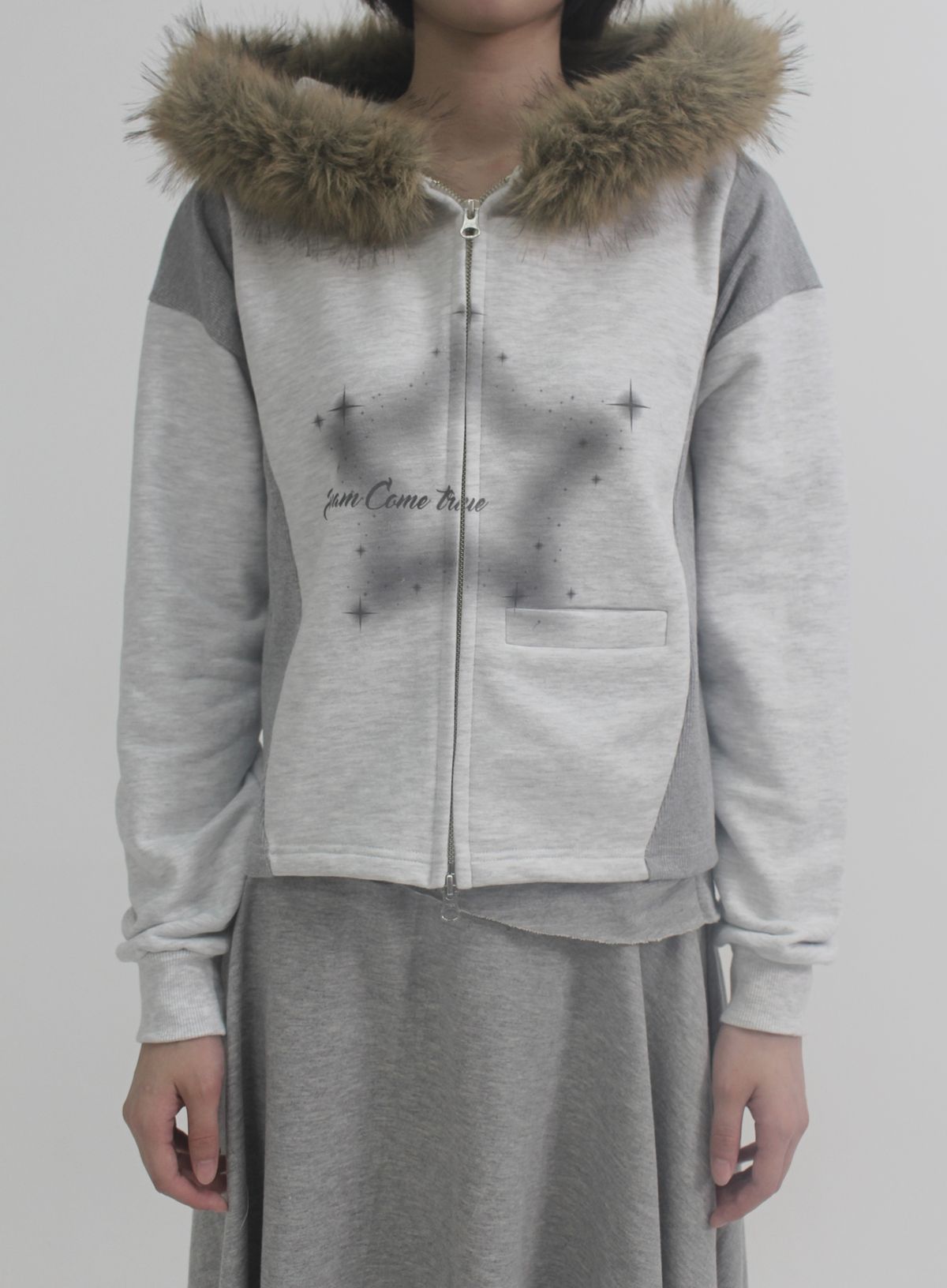 언어더컬러(ANOTHER COLOR) Dream Come True Fur Hoodie