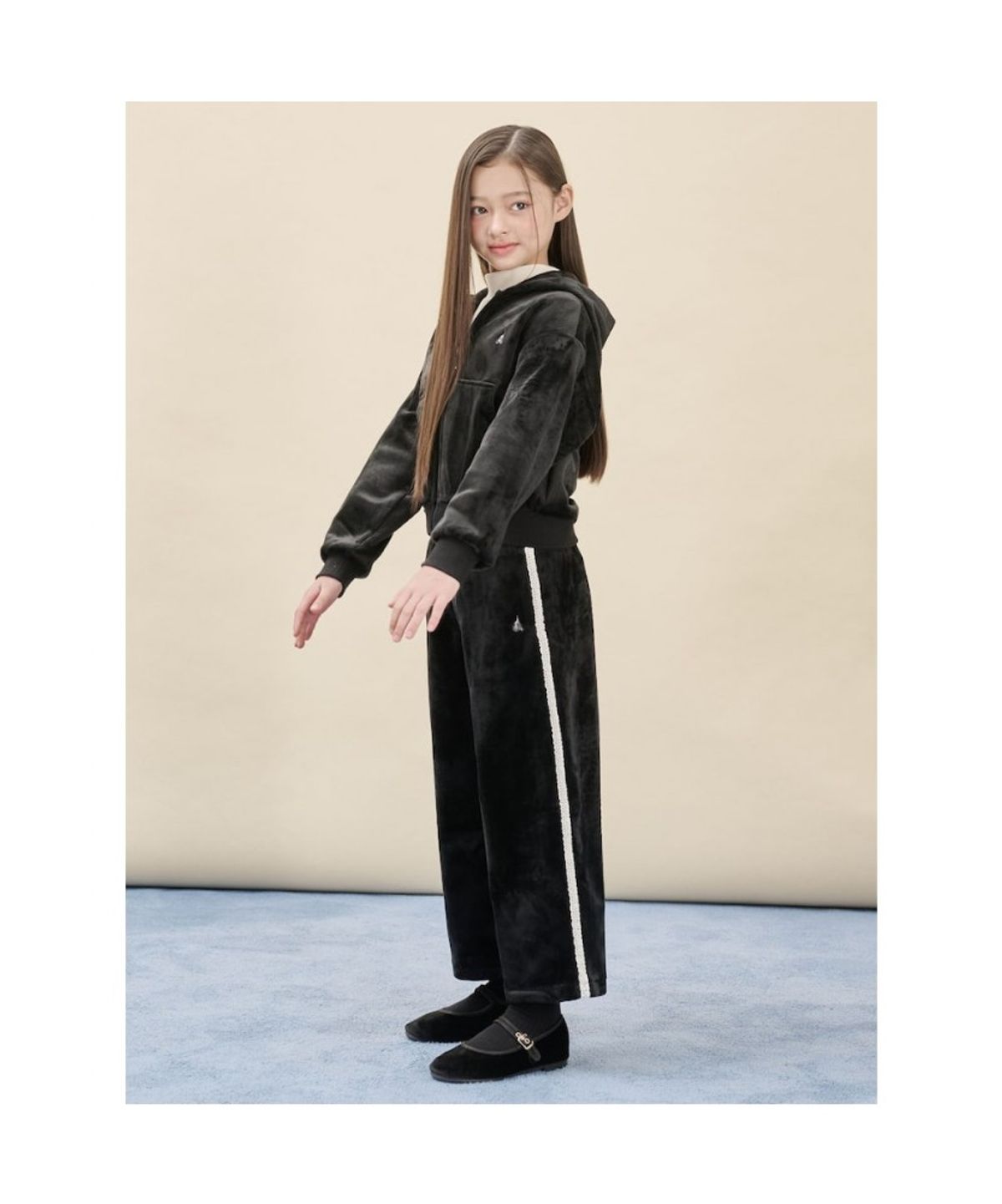 빈폴 키즈(BEANPOLE KIDS) 여아 골벨로아 집업&와이드 팬츠 상하 세트  블랙 (BI5941G045)
