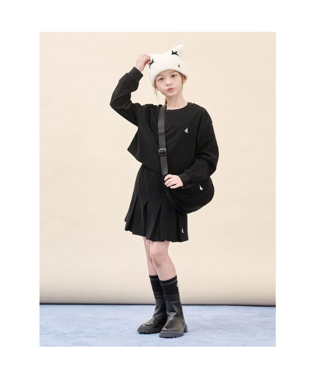 빈폴 키즈(BEANPOLE KIDS) 골벨로아 크롭 스웨트 셔츠 &민소매 티셔츠 상상SET  블랙 (BI5941G065)