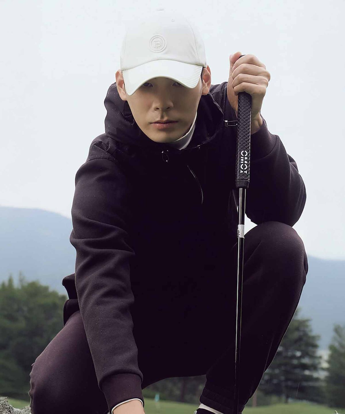빈폴골프(BEANPOLE GOLF) 남성 패딩 믹스 하이브리드 맨투맨 티셔츠 - 블랙