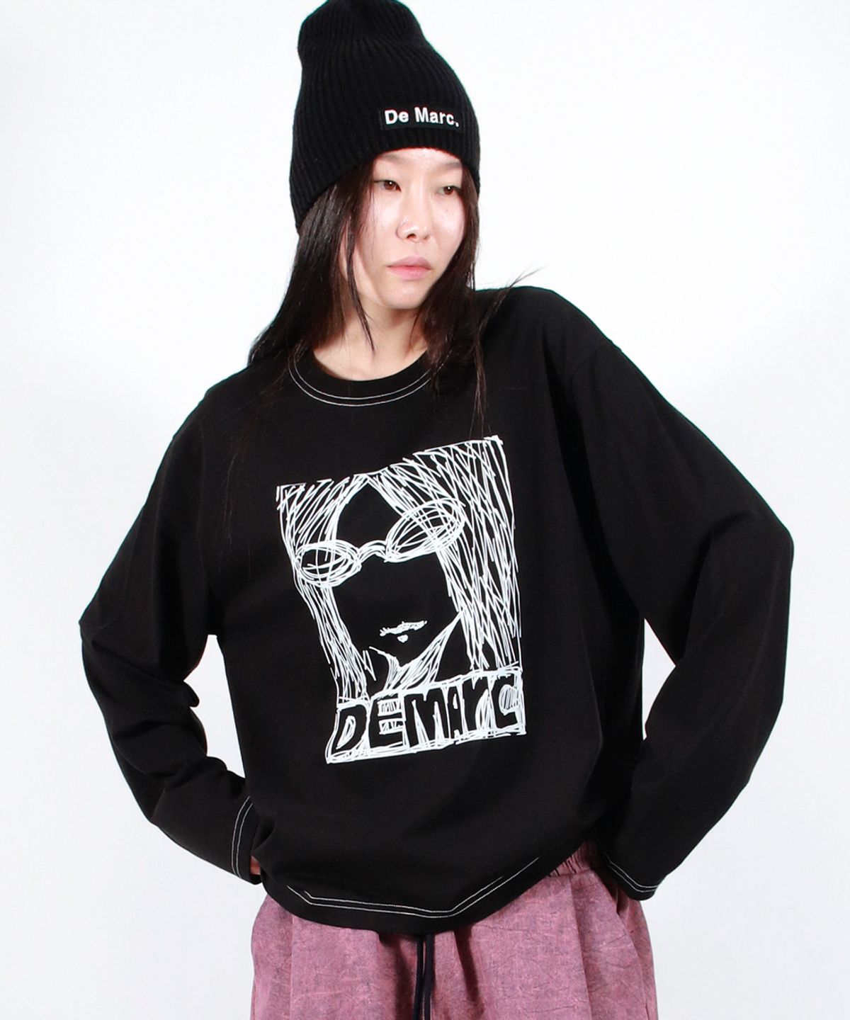 드마크(DEMARC) MARC ILLUST STITCH BOXY LONG SLEEVE - Black