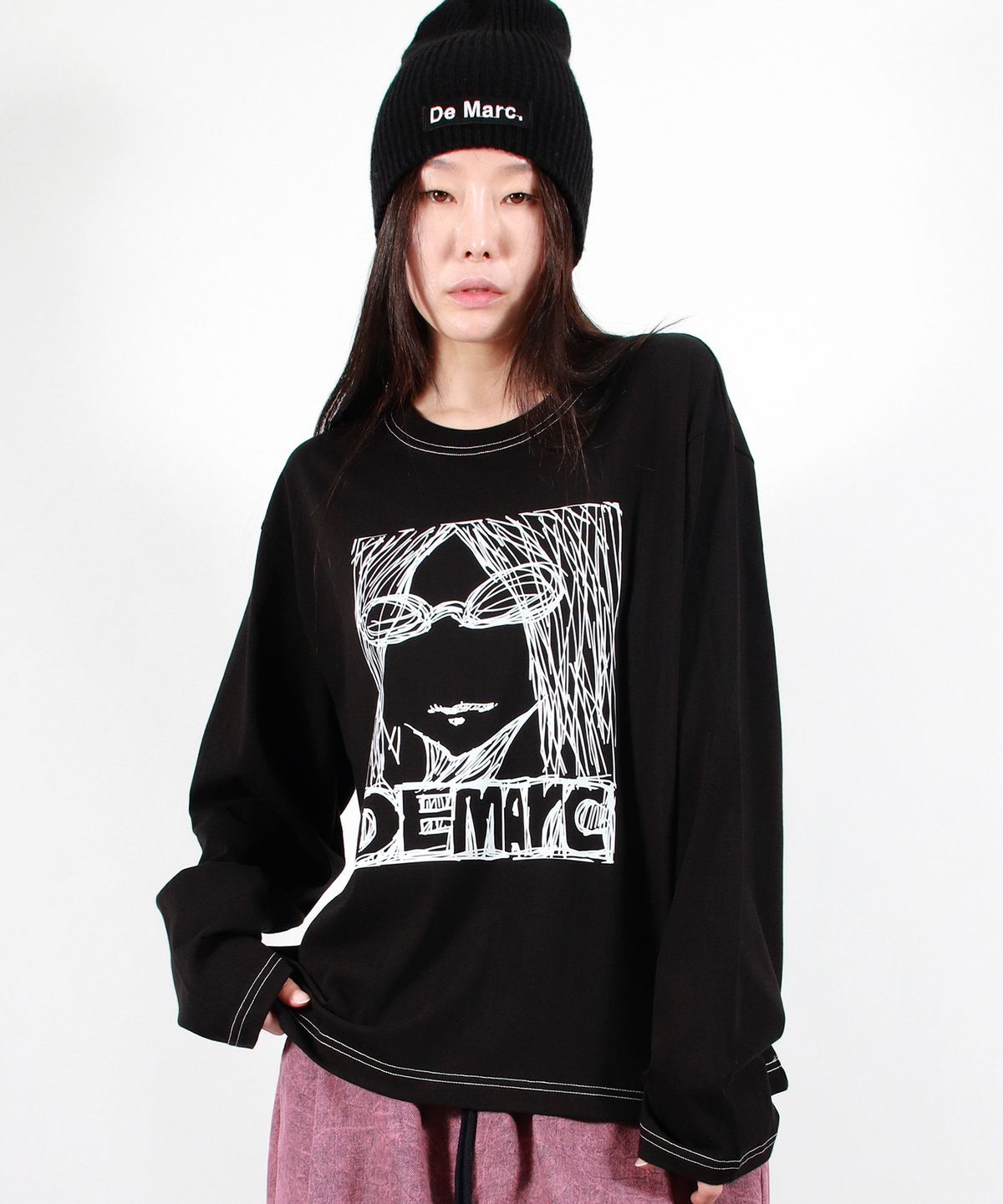 드마크(DEMARC) MARC ILLUST STITCH BOXY LONG SLEEVE - Black