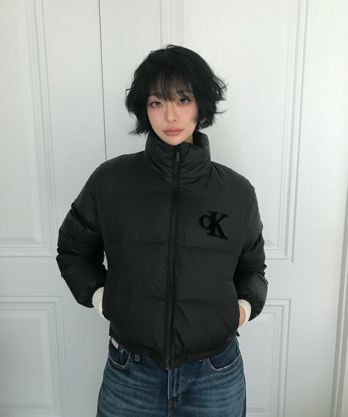 캘빈클라인 진(CALVIN KLEIN JEANS) 여성 셔닐 로고 푸퍼 다운 47D503G UB1