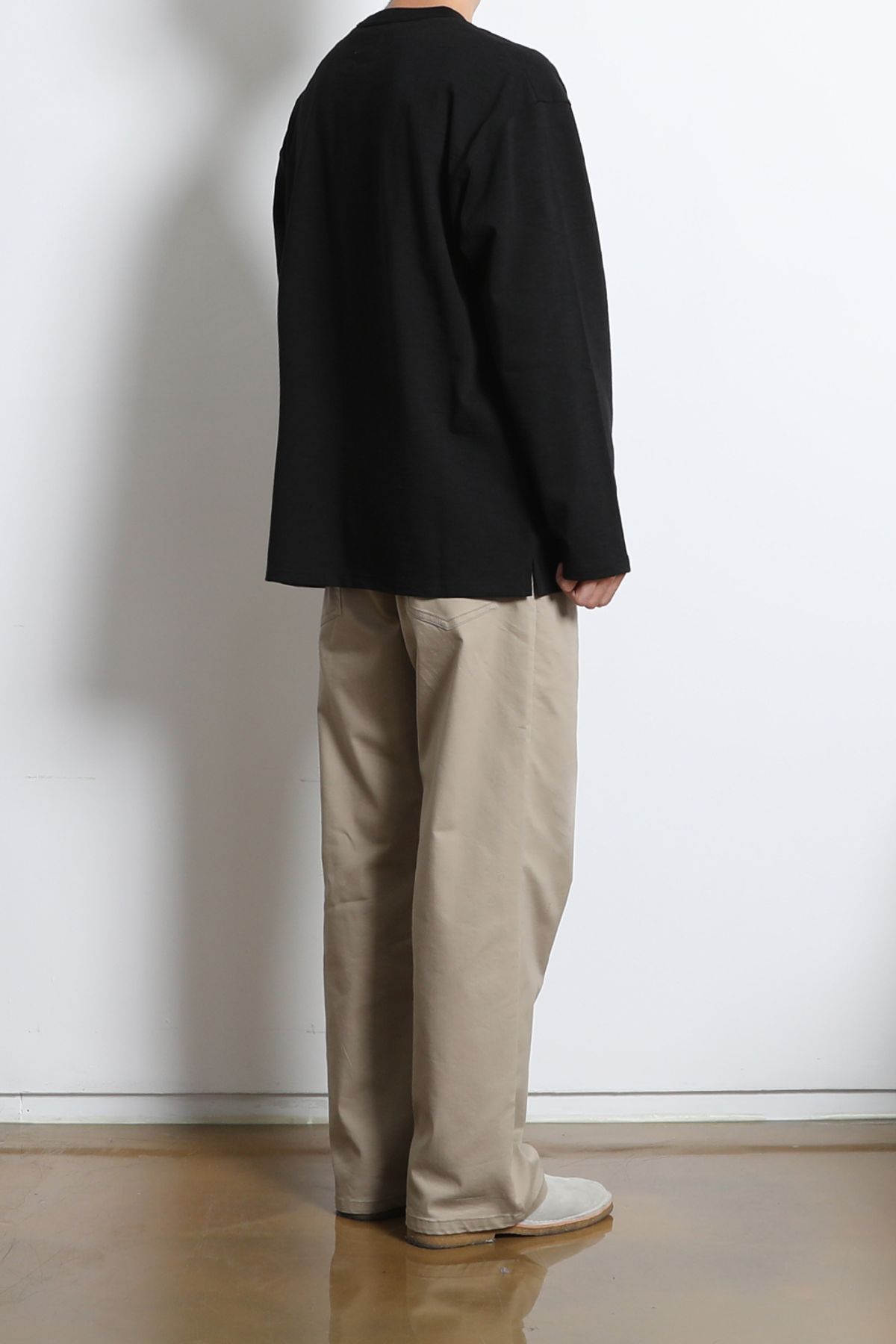 홀리선(HORLISUN) Lawrence Slub Graphic Pocket T-shirt Black