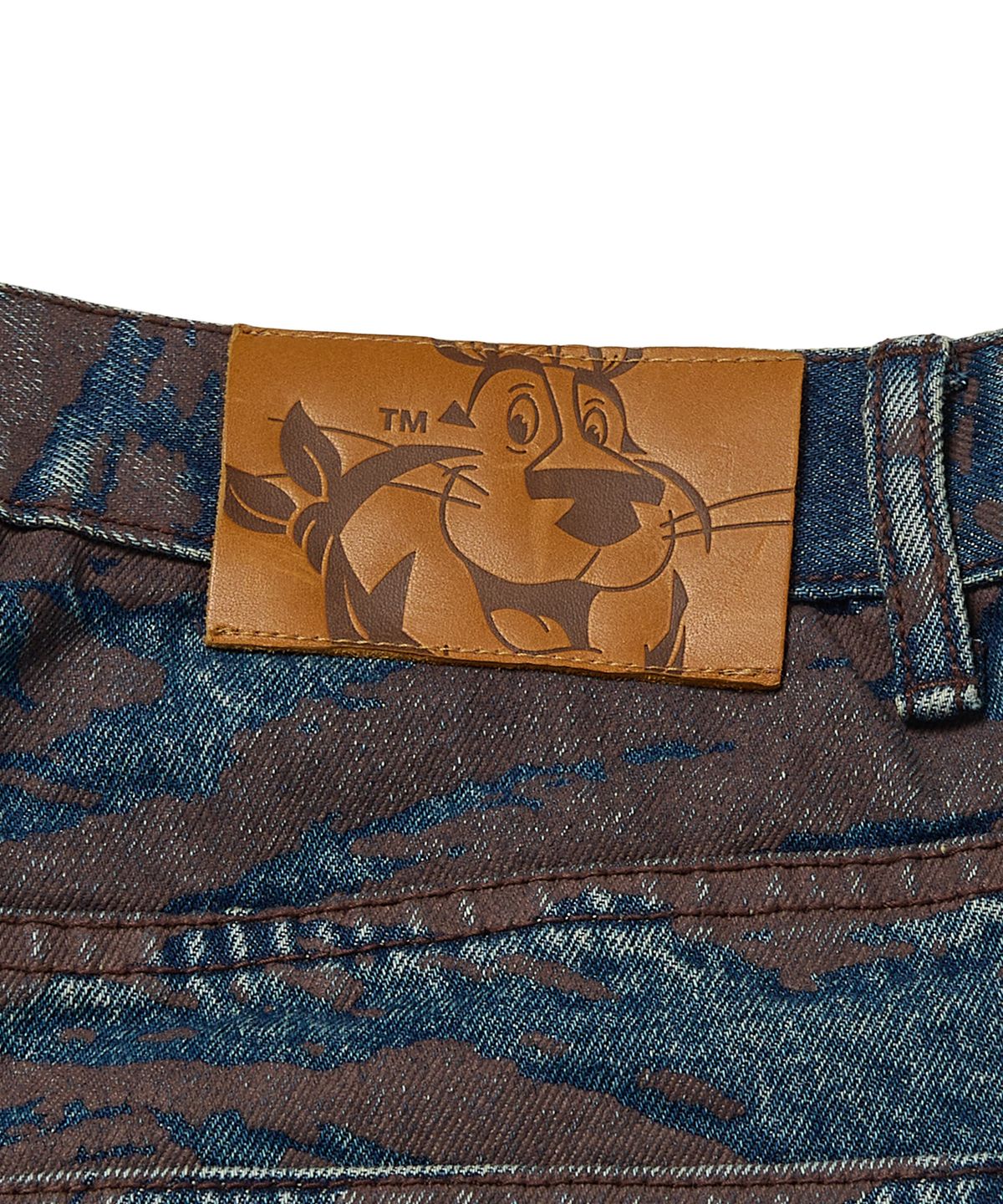 위캔더스(WKNDRS) KELLOGGS TIGER CAMO DENIM PANTS (DENIM)