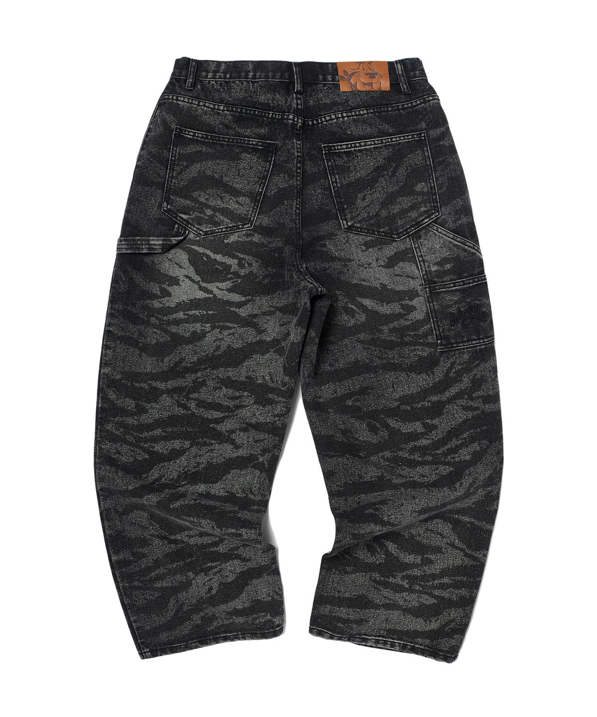 위캔더스(WKNDRS) KELLOGGS TIGER CAMO DENIM PANTS (BLACK)