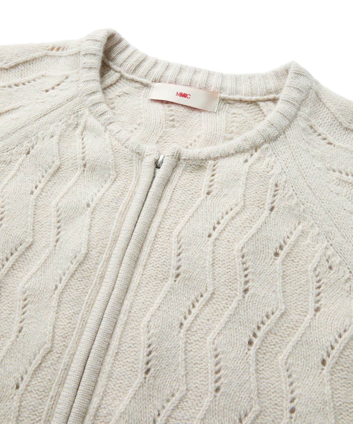 엠엠아이씨(MMIC) WAVY ZIP CARDIGAN (IVORY)