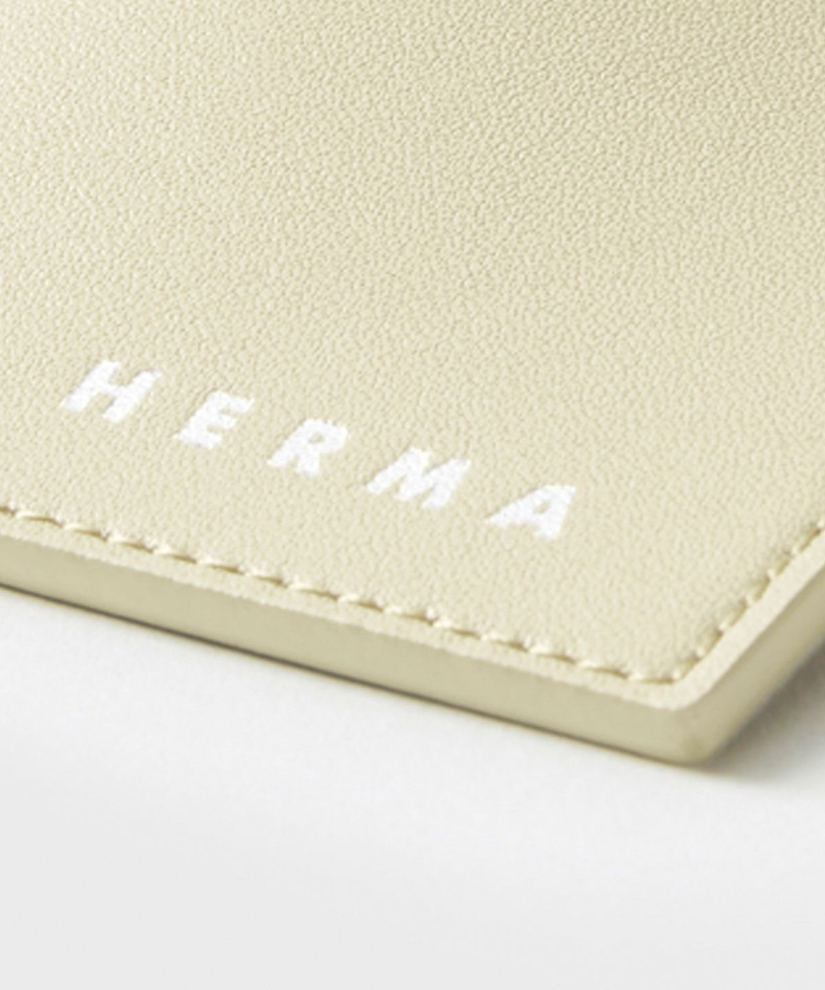 헤르마(HERMA) H 카드홀더 버터