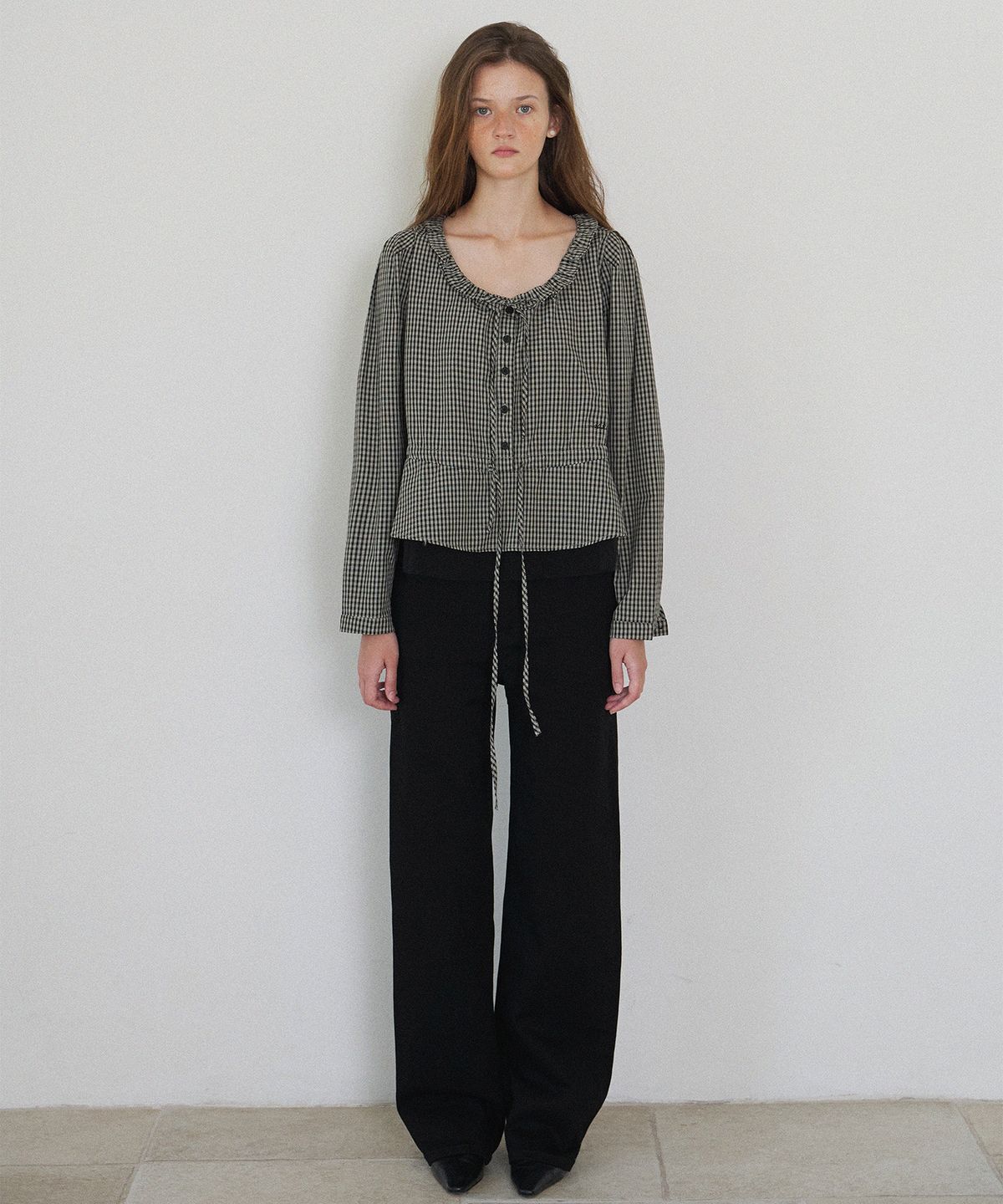 하우스 오브 폰드(HOUSE OF POND) Cigarette Span Colored Denim Jeans_Black