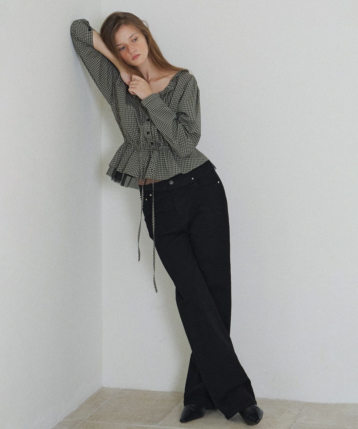 하우스 오브 폰드(HOUSE OF POND) Cigarette Span Colored Denim Jeans_Black