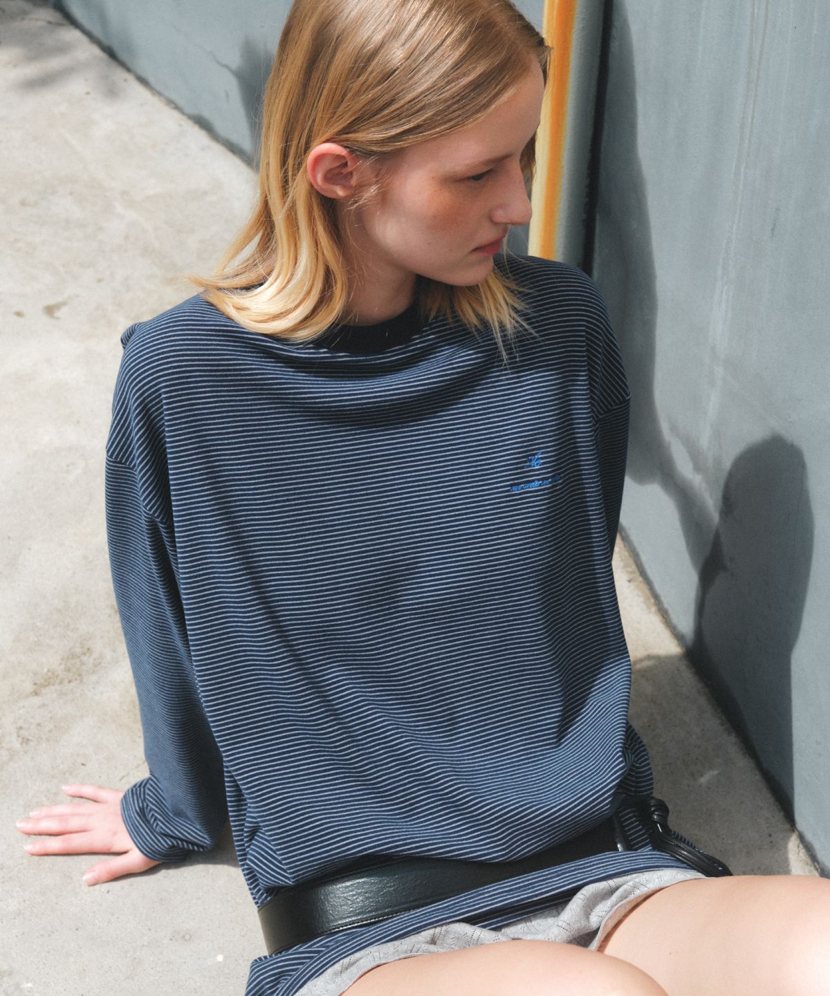 앤테(AENTE) STRIPE LOOSE T-SHIRT- NAVY