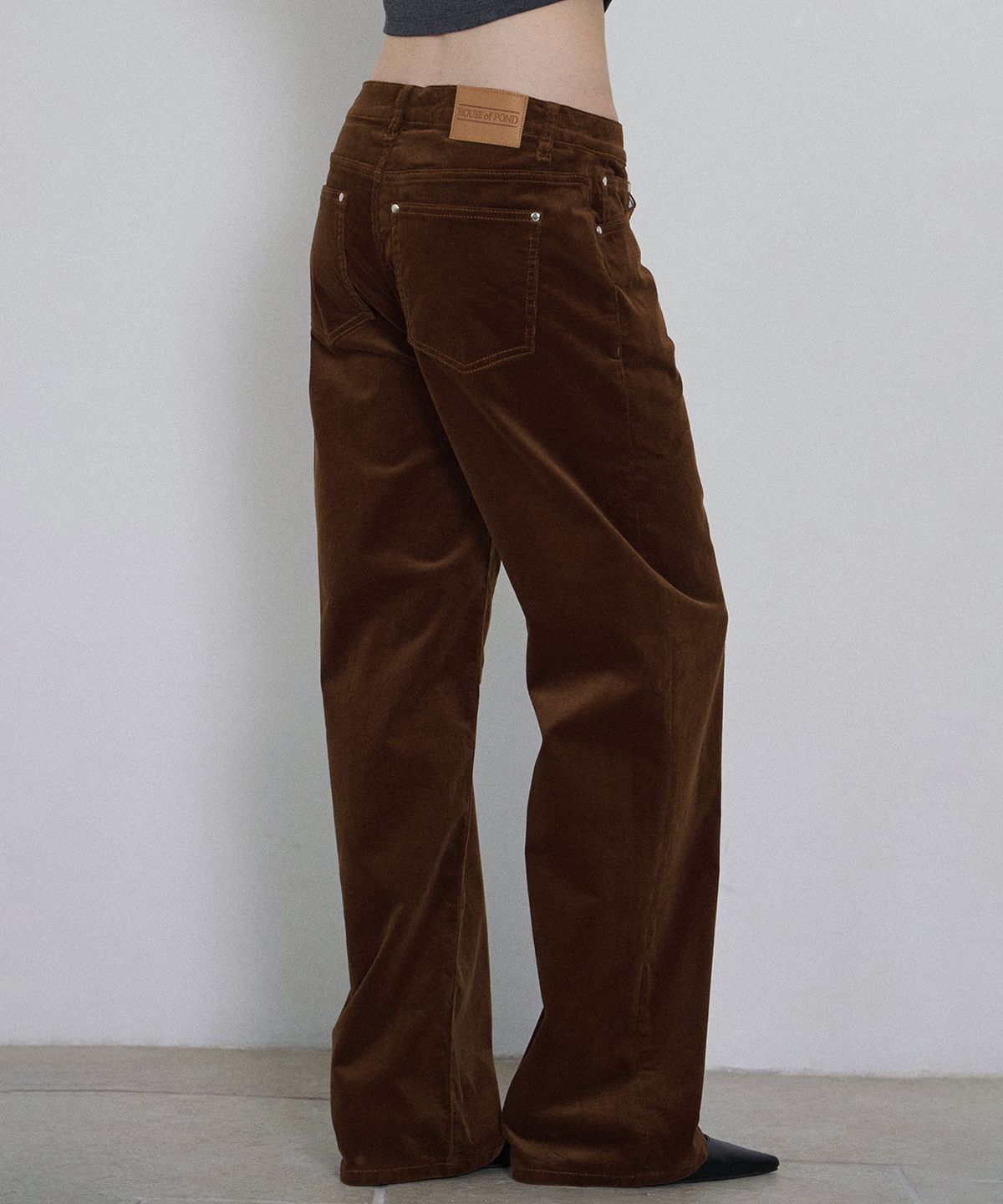 하우스 오브 폰드(HOUSE OF POND) Cigarette Span Corduroy Pants_Brown