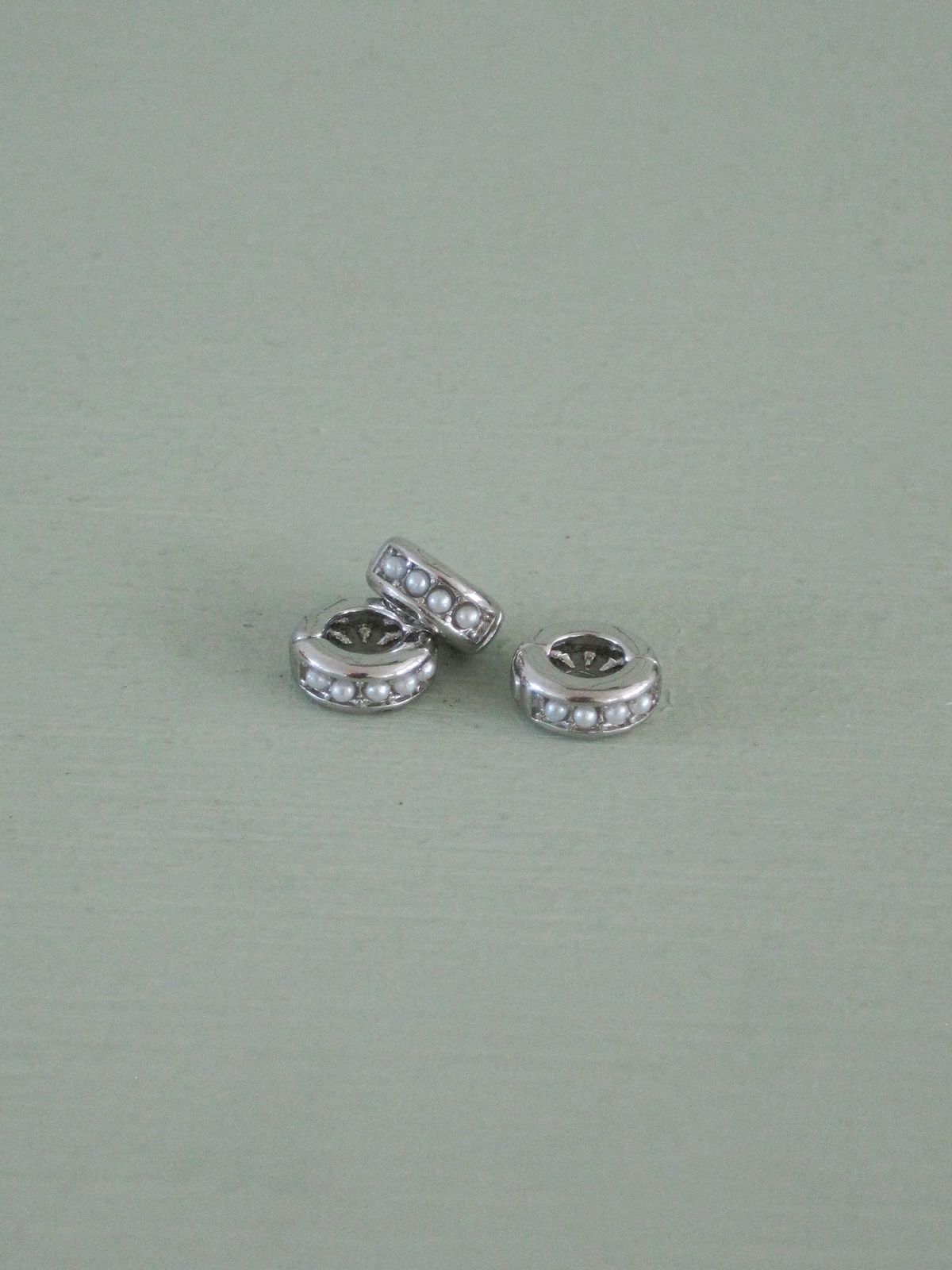 둥그런(DUNGEUREON) [3 pack] Gemma Disco pin (2 type)