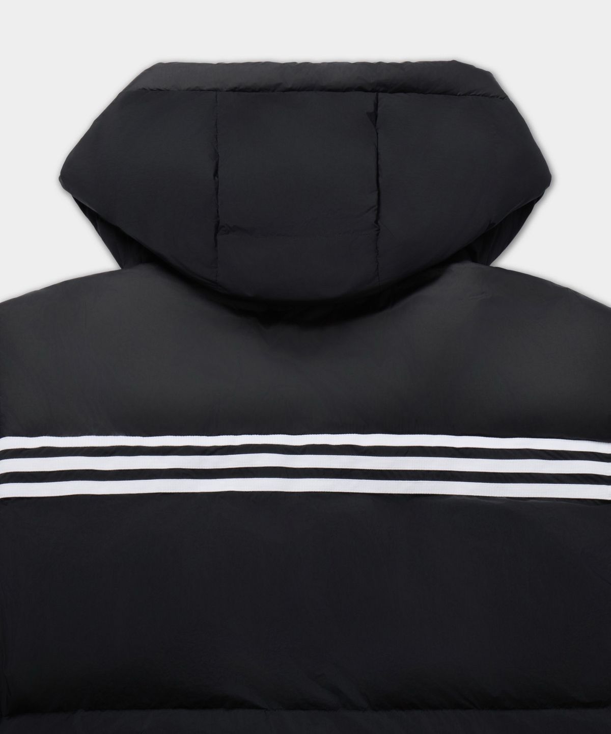 아디다스(ADIDAS) 3S 퍼퍼 패딩 - 블랙 / KV2691