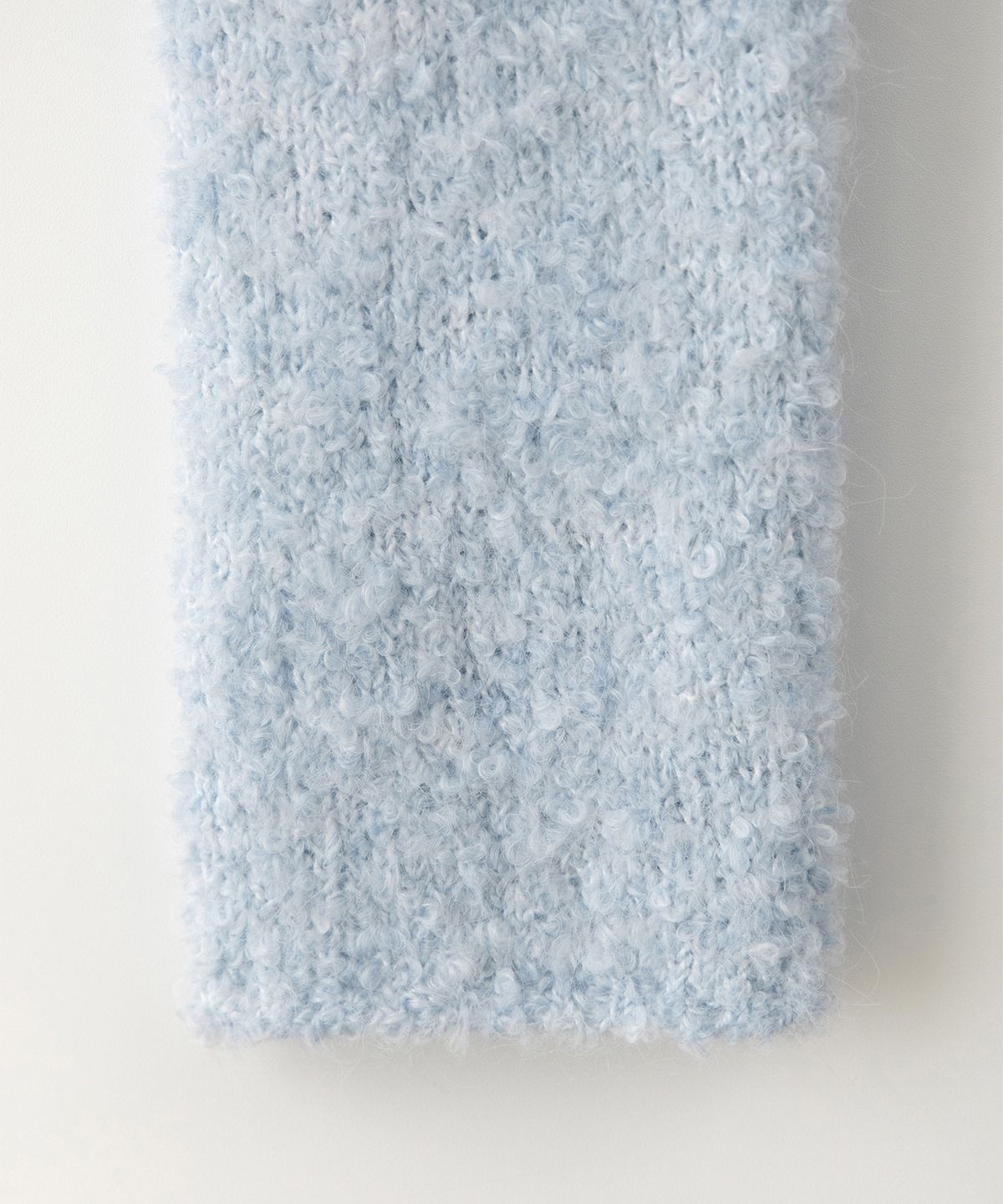 썸웨어버터(SOMEWHEREBUTTER) Boucle Long Sleeve Knit - Light Blue