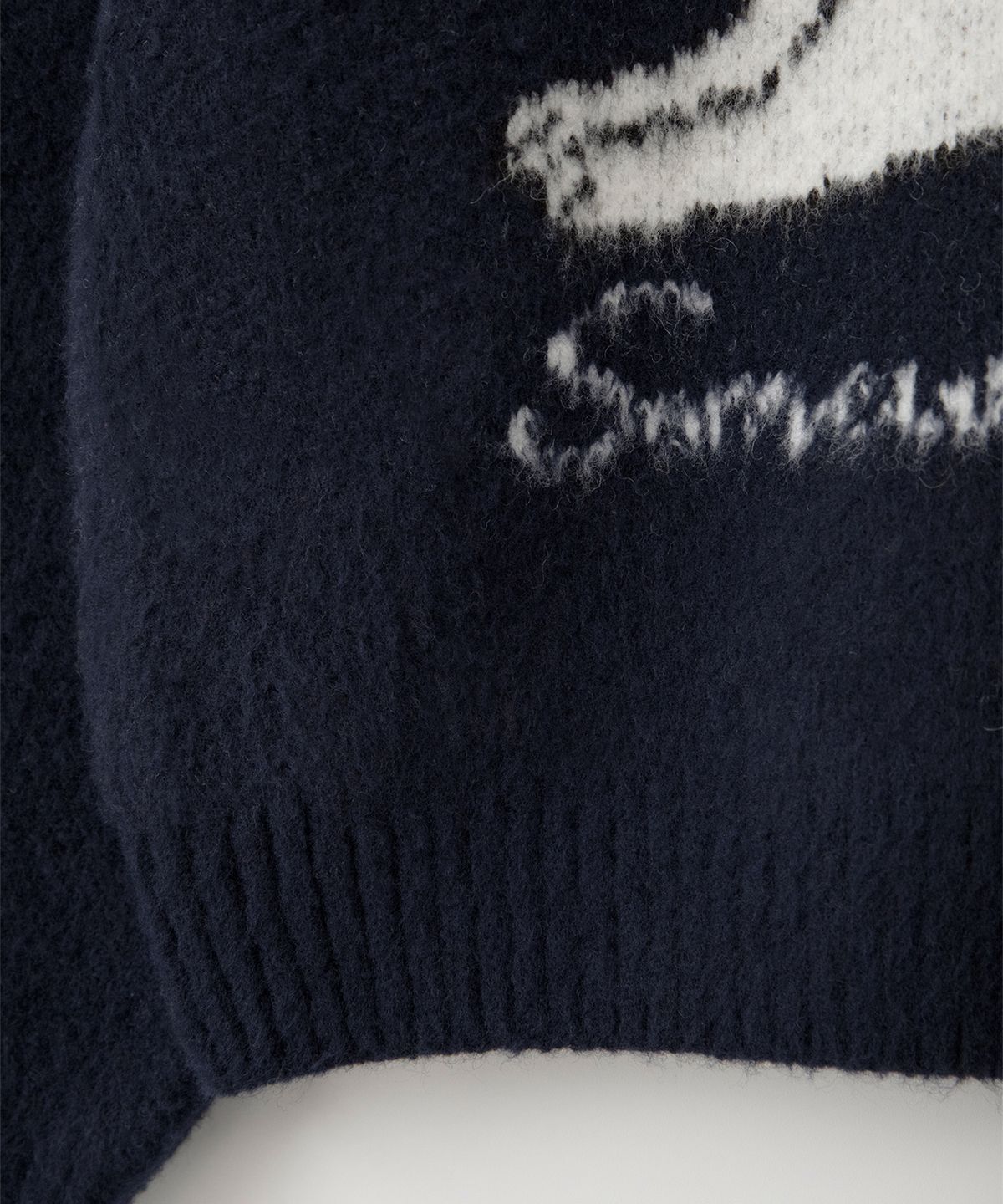 썸웨어버터(SOMEWHEREBUTTER) Puppy Wool Knit - Navy