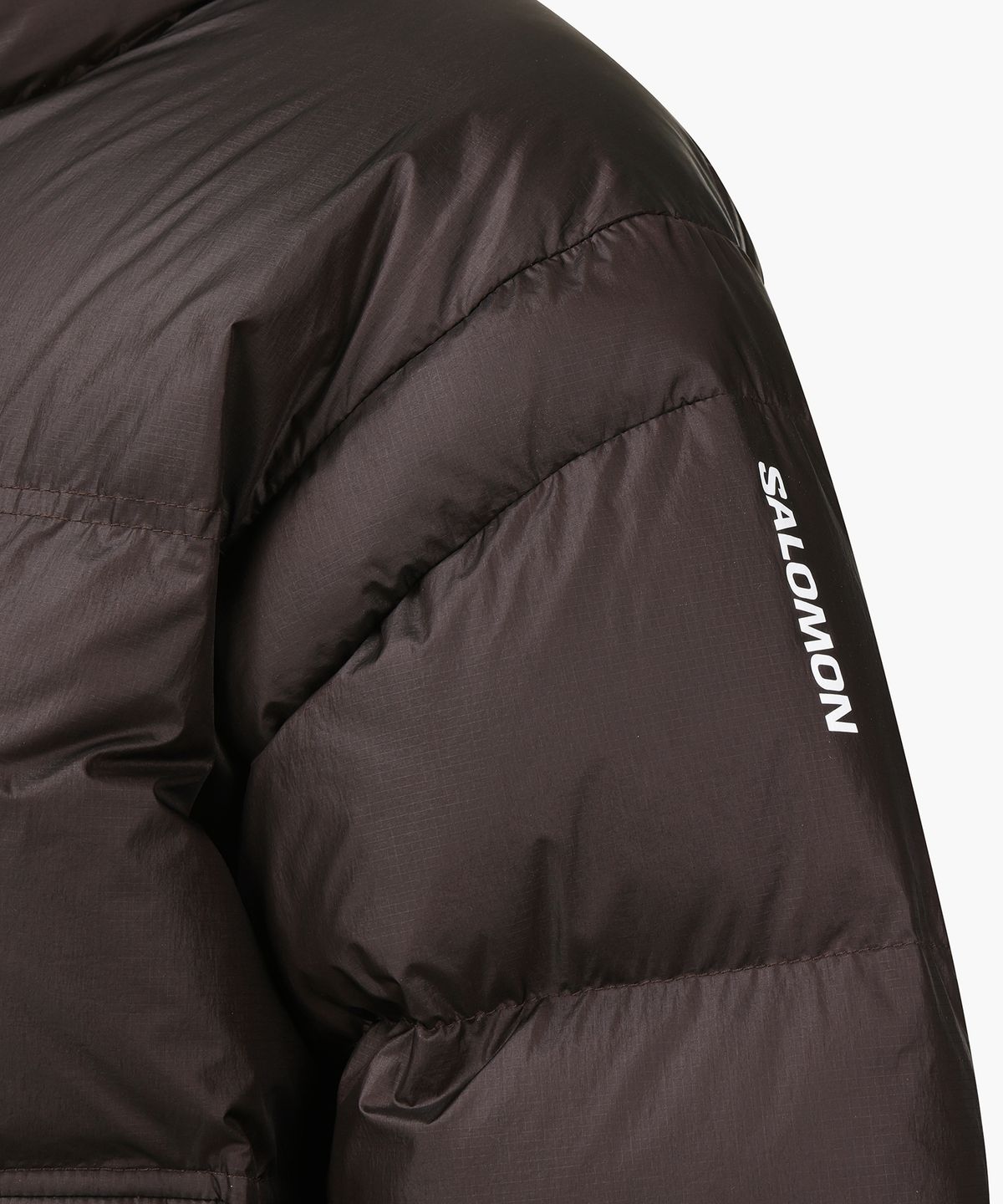 살로몬(SALOMON) 컨투어 크롭 다운 자켓_LC3003700