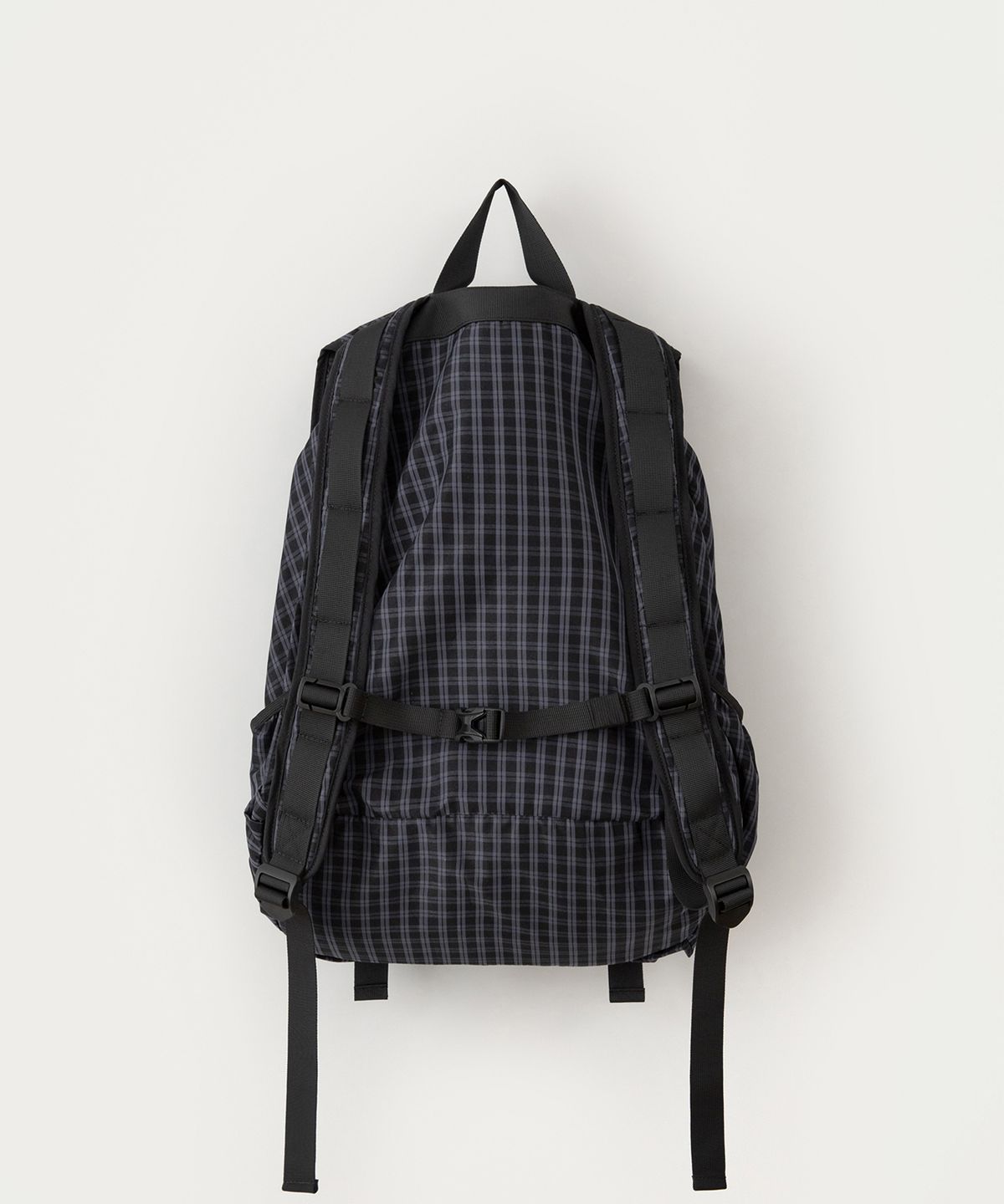 썸웨어버터(SOMEWHEREBUTTER) Check PP Backpack - Charcoal