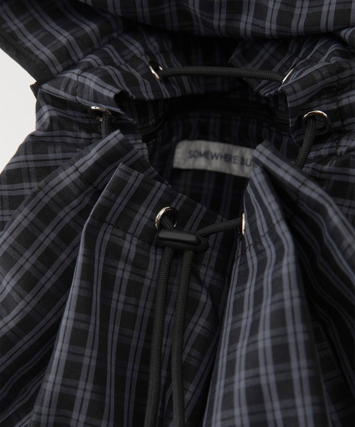 썸웨어버터(SOMEWHEREBUTTER) Check PP Backpack - Charcoal