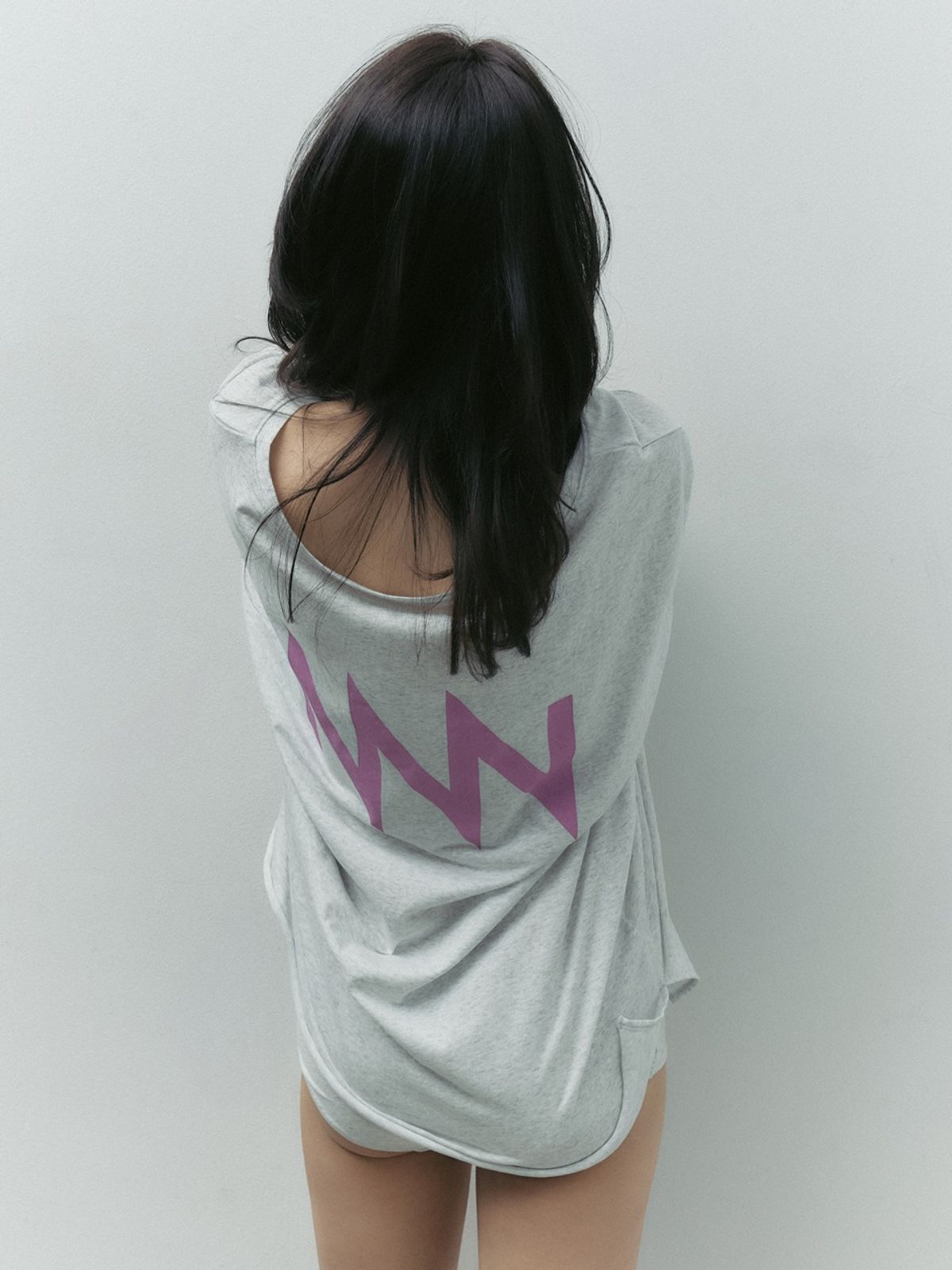니나쏭(NINASSONG) 빈티지 오버핏 티