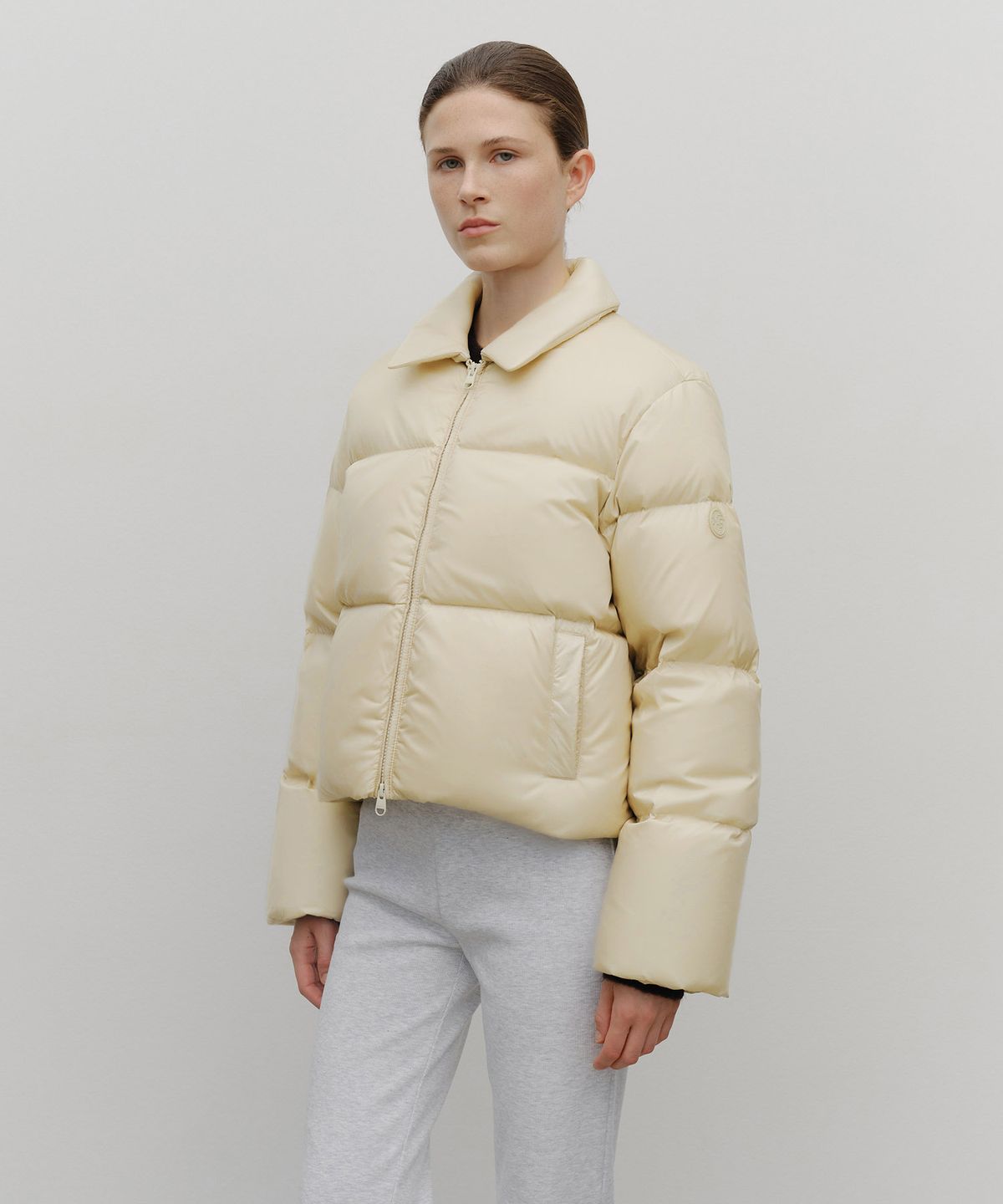마리떼 프랑소와 저버(MARITHÉ + FRANҪOIS GIRBAUD) W COLLAR CROP DOWN JACKET light beige