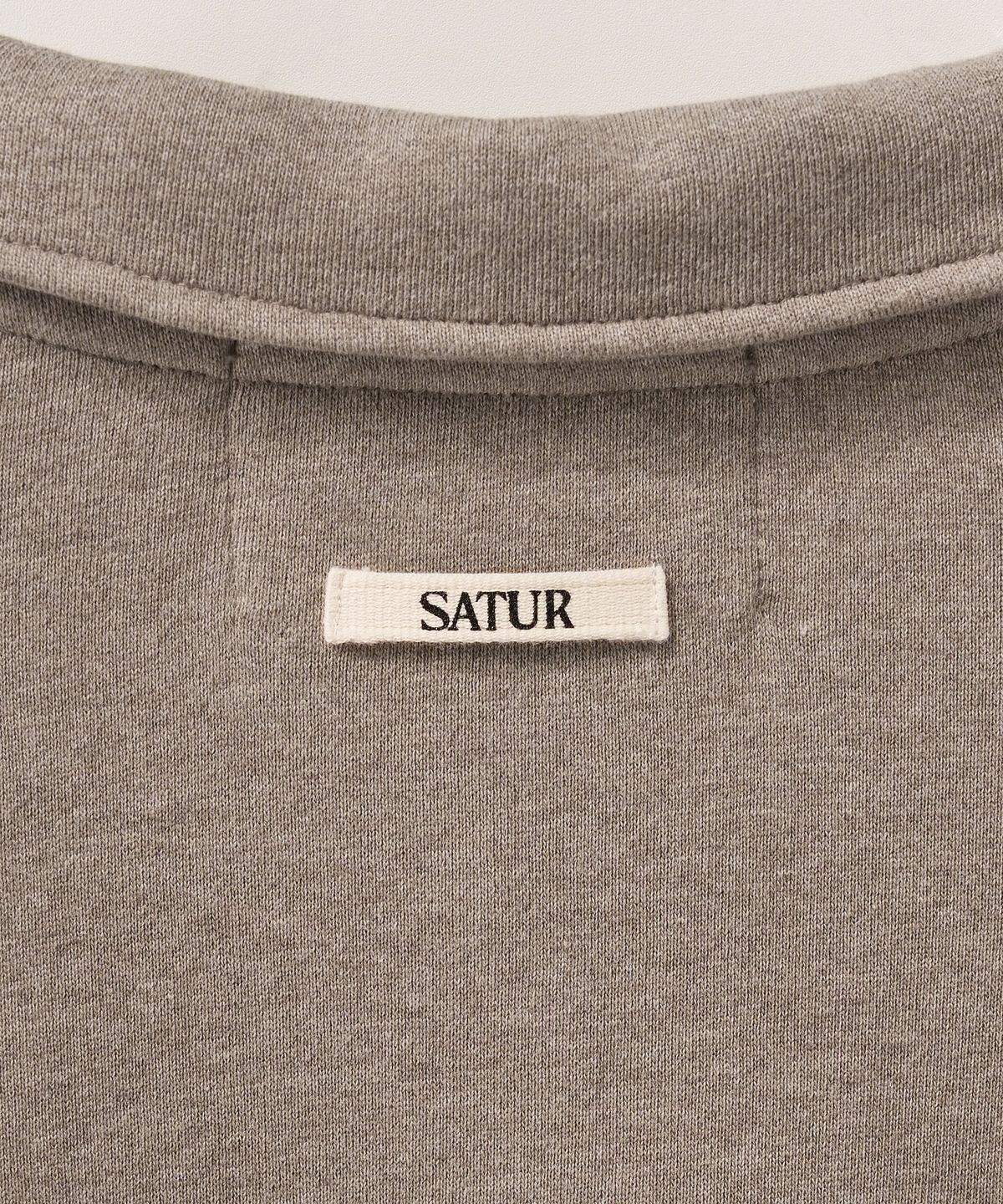 세터(SATUR) 로프 로고 루즈 핏 칼라 스웨트셔츠 멜란지 브라운