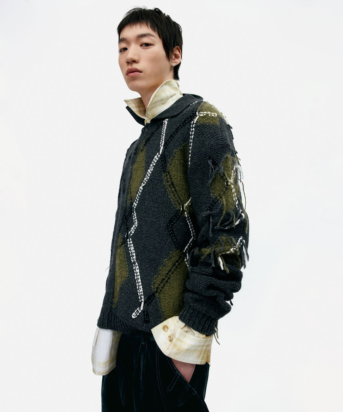 앤더슨벨(ADSB ANDERSSON BELL) ARGYLE FISHERMAN POLO SWEATER atb1346m(CHARCOAL)