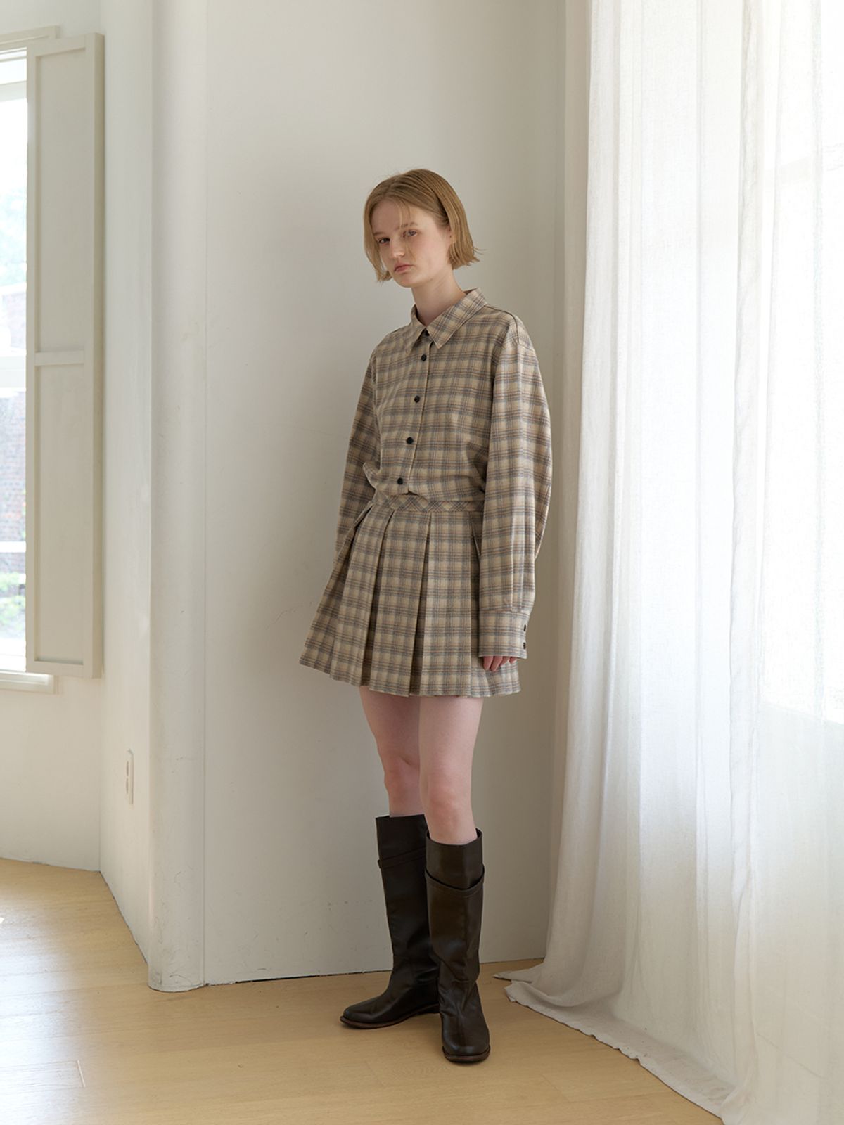 리지(LEEZIE) Haze Check Wrap Skirt