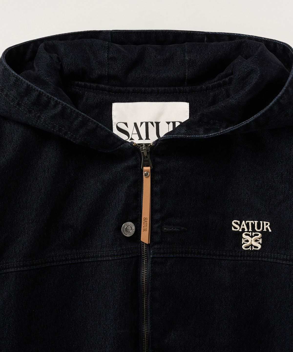 세터(SATUR) 벨벳 데님 패디드 후드 집업 인디고