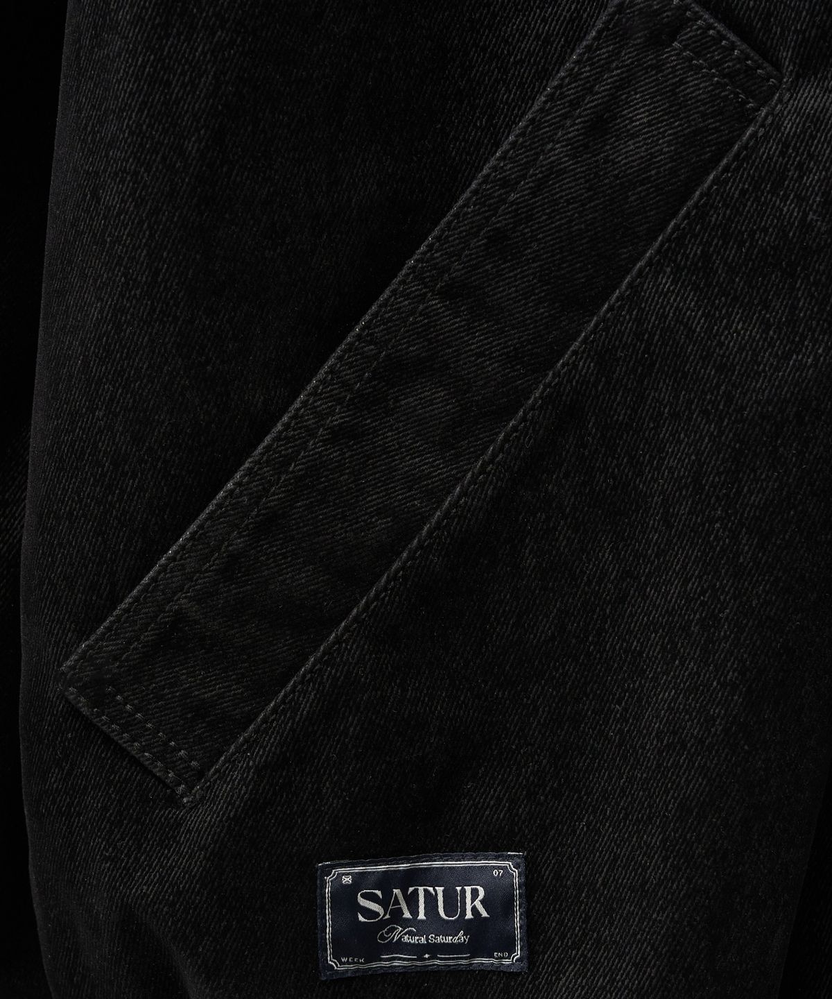 세터(SATUR) 벨벳 데님 패디드 후드 집업 블랙