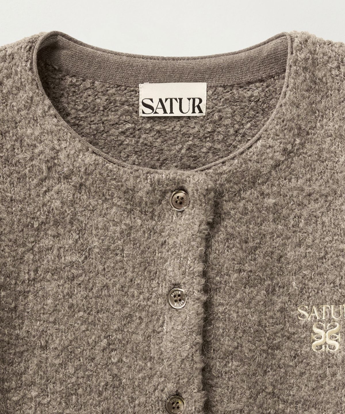 세터(SATUR) (W) 부클 크루 넥 가디건 브라운