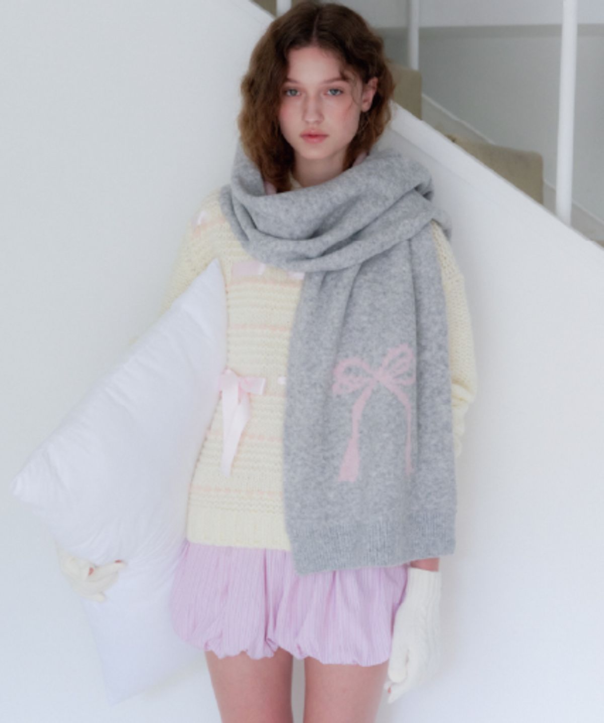 래니래니(RENNYRENNIE) RIBBON MUFFLER - 리본 머플러 [ LIGHT GRAY_M006LG]