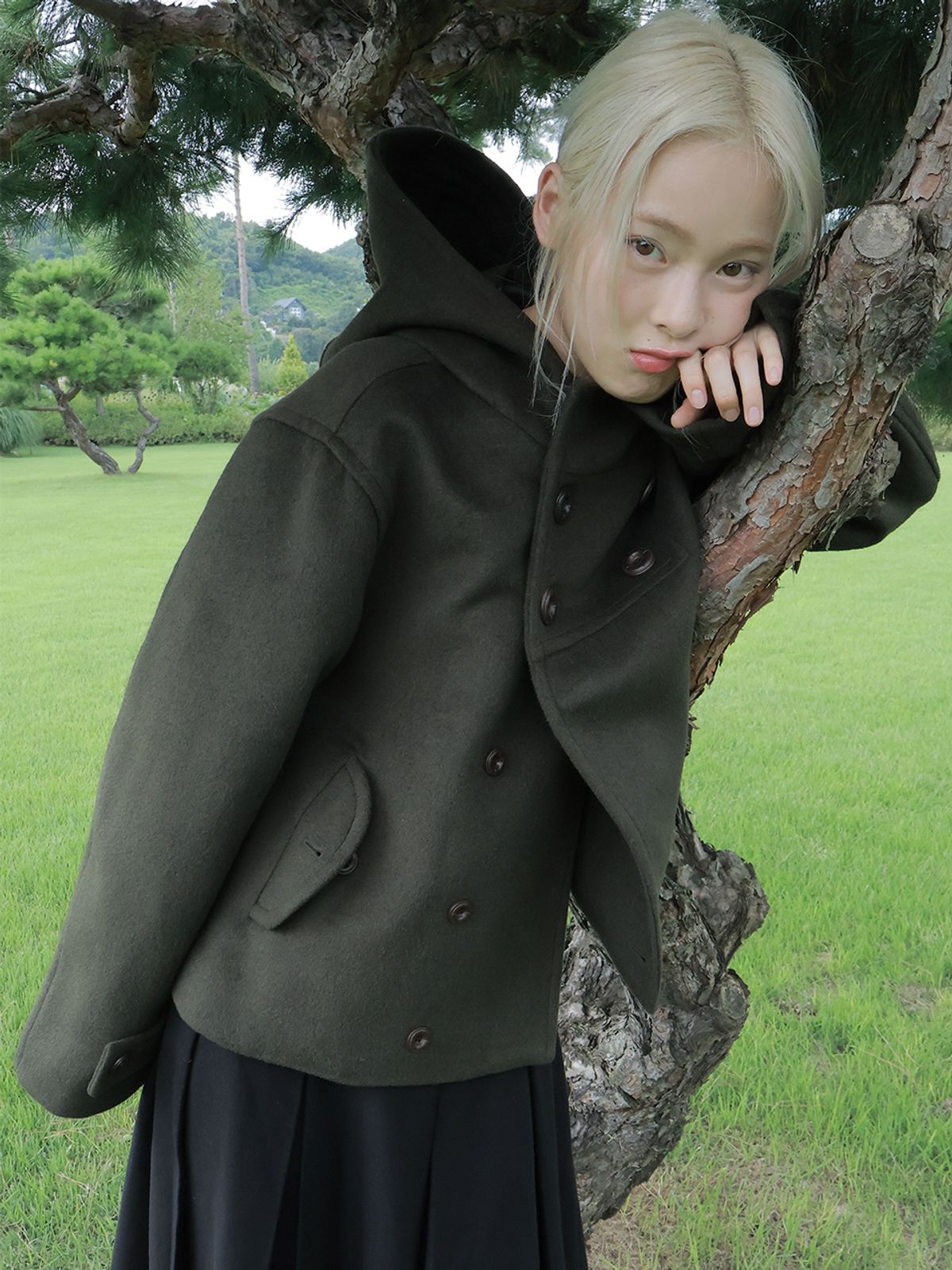 오피쉬(OAFISH) QUAD BUTTON SHORT COAT, KHAKI