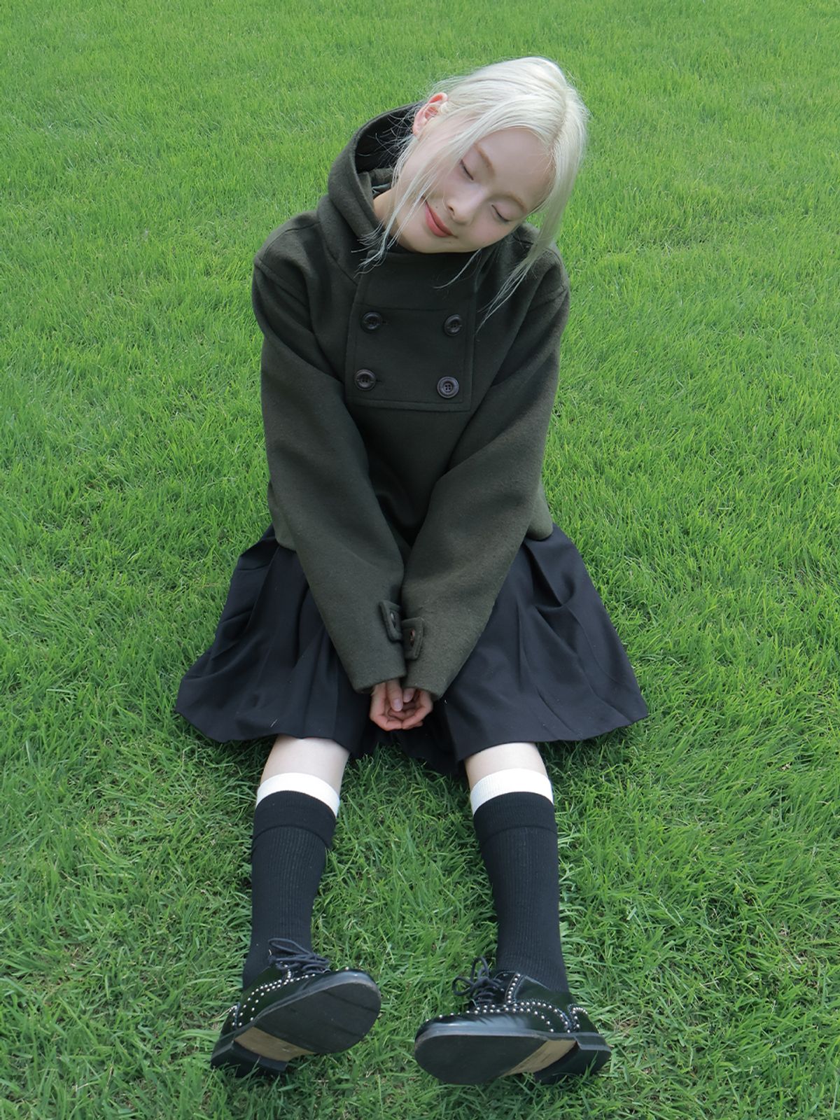 오피쉬(OAFISH) QUAD BUTTON SHORT COAT, KHAKI