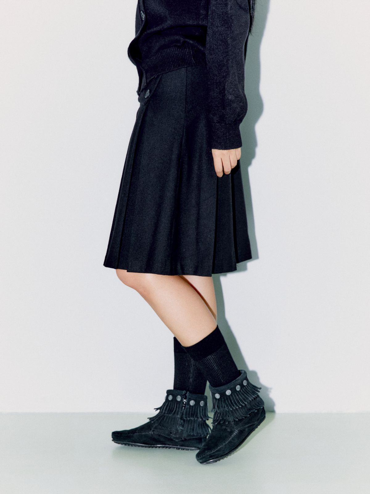 오피쉬(OAFISH) FOLDED WAIST PLEATS WOOL SKIRT, BLACK