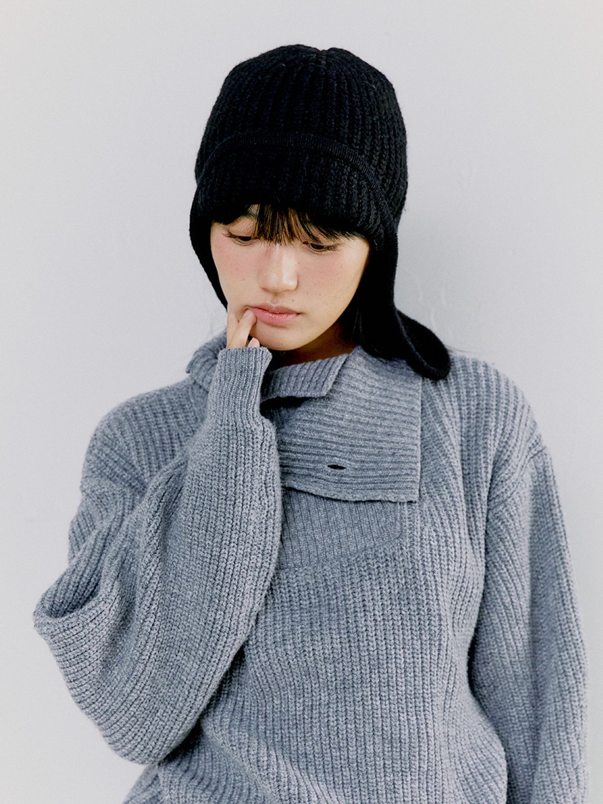 오피쉬(OAFISH) TWO-WAY EARFLAP BEANIE, BLACK